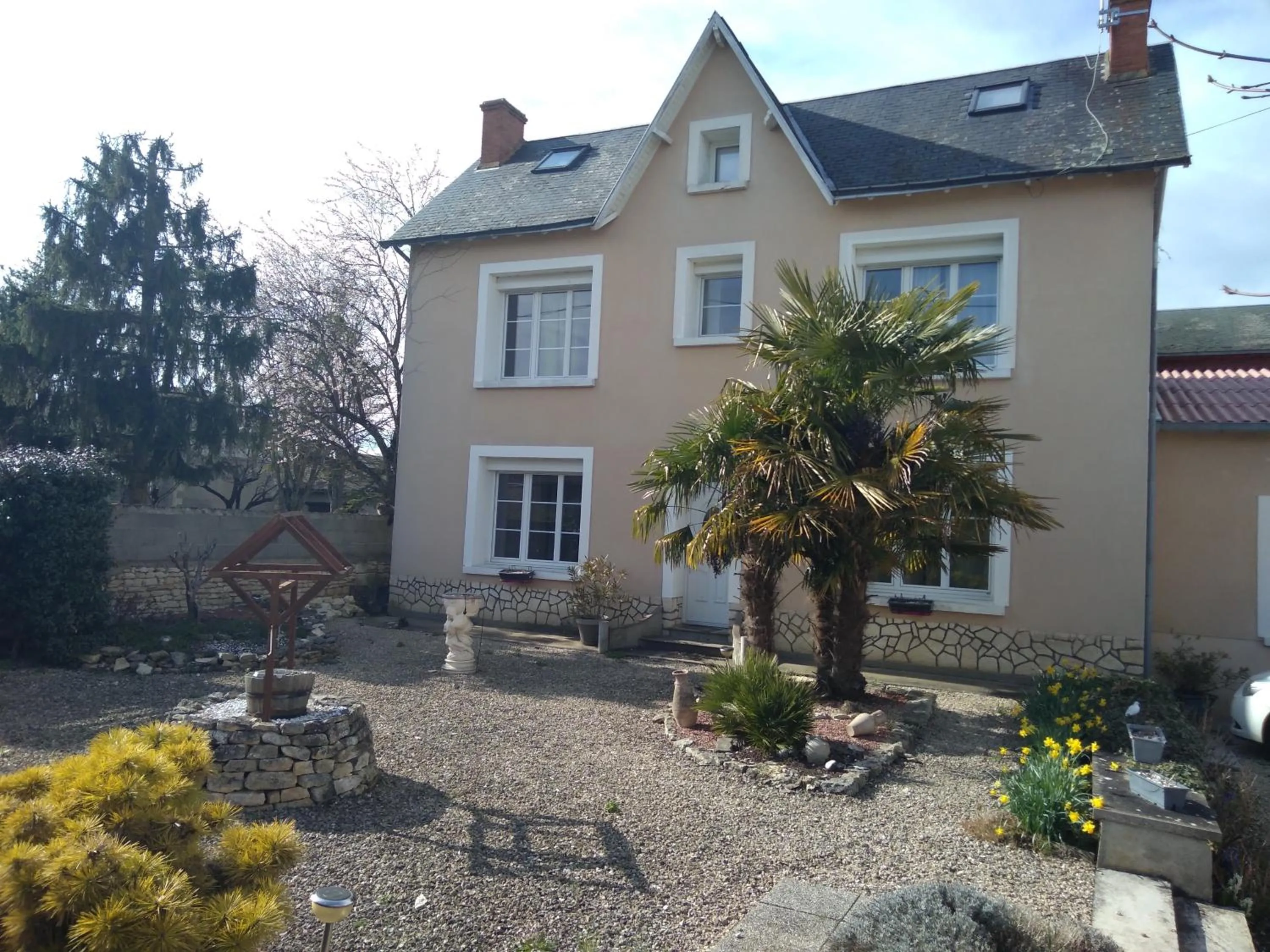 Property building in les tourterelles