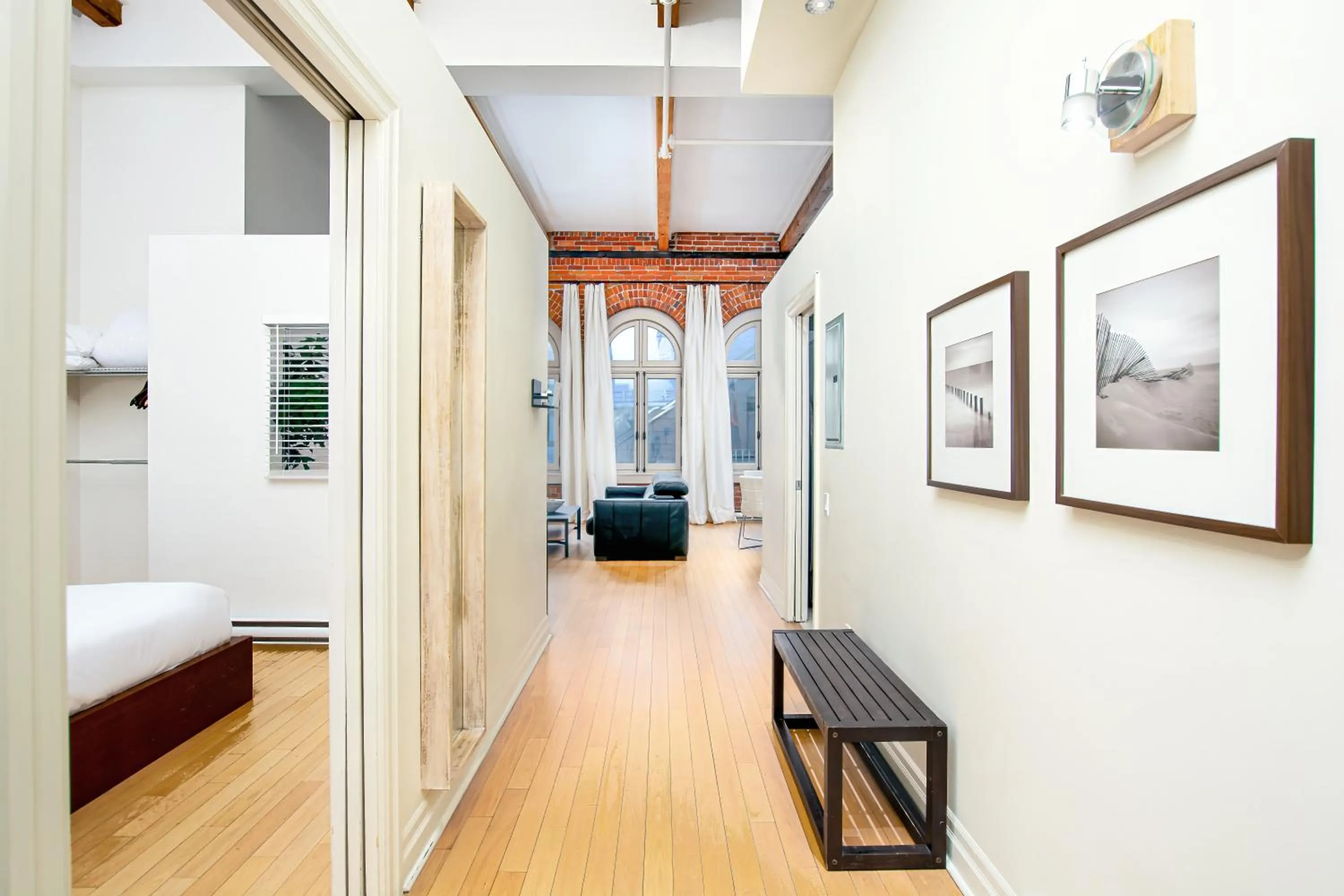 Bed in Les Lofts 1048