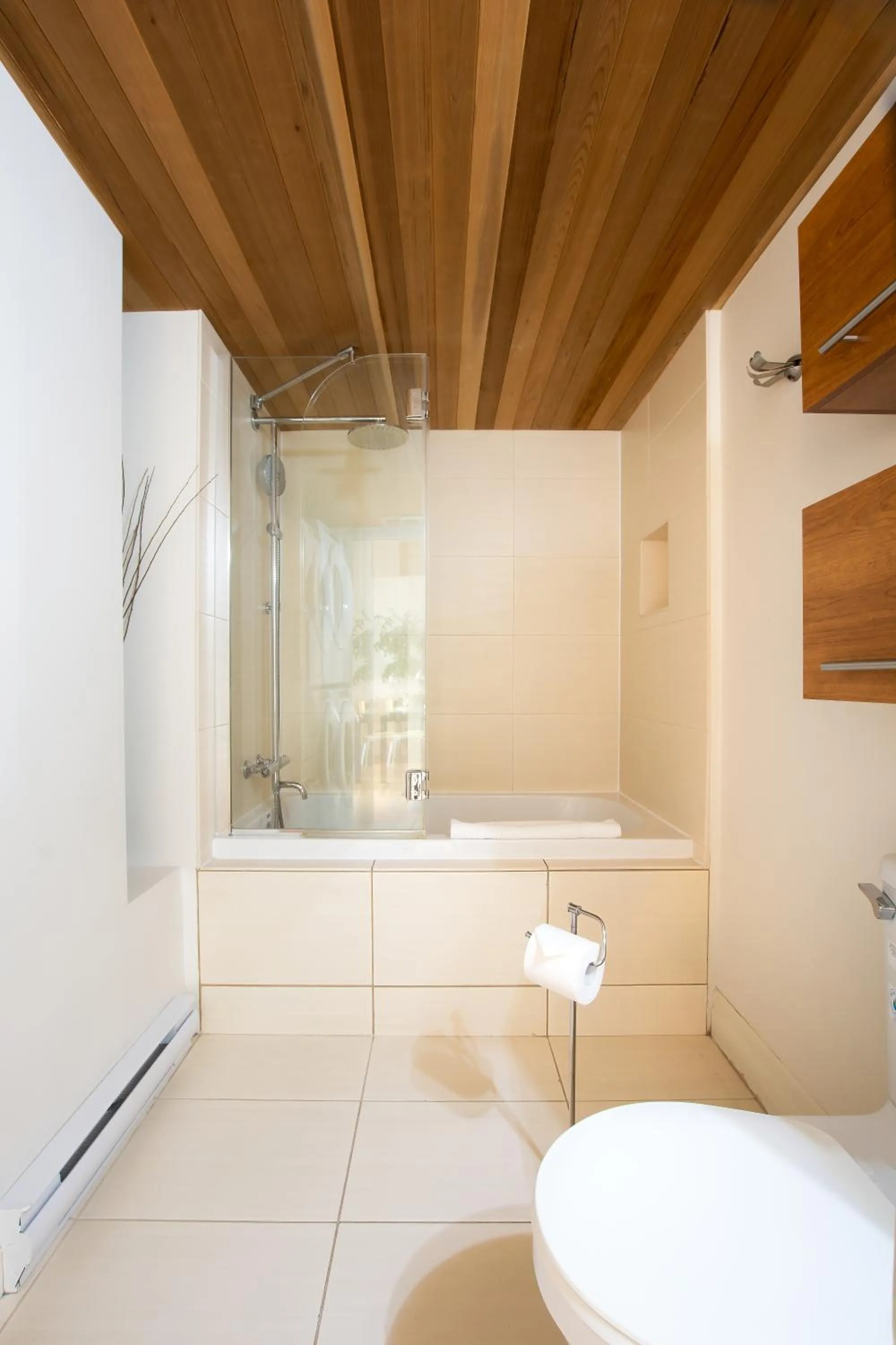 Shower in Les Lofts 1048