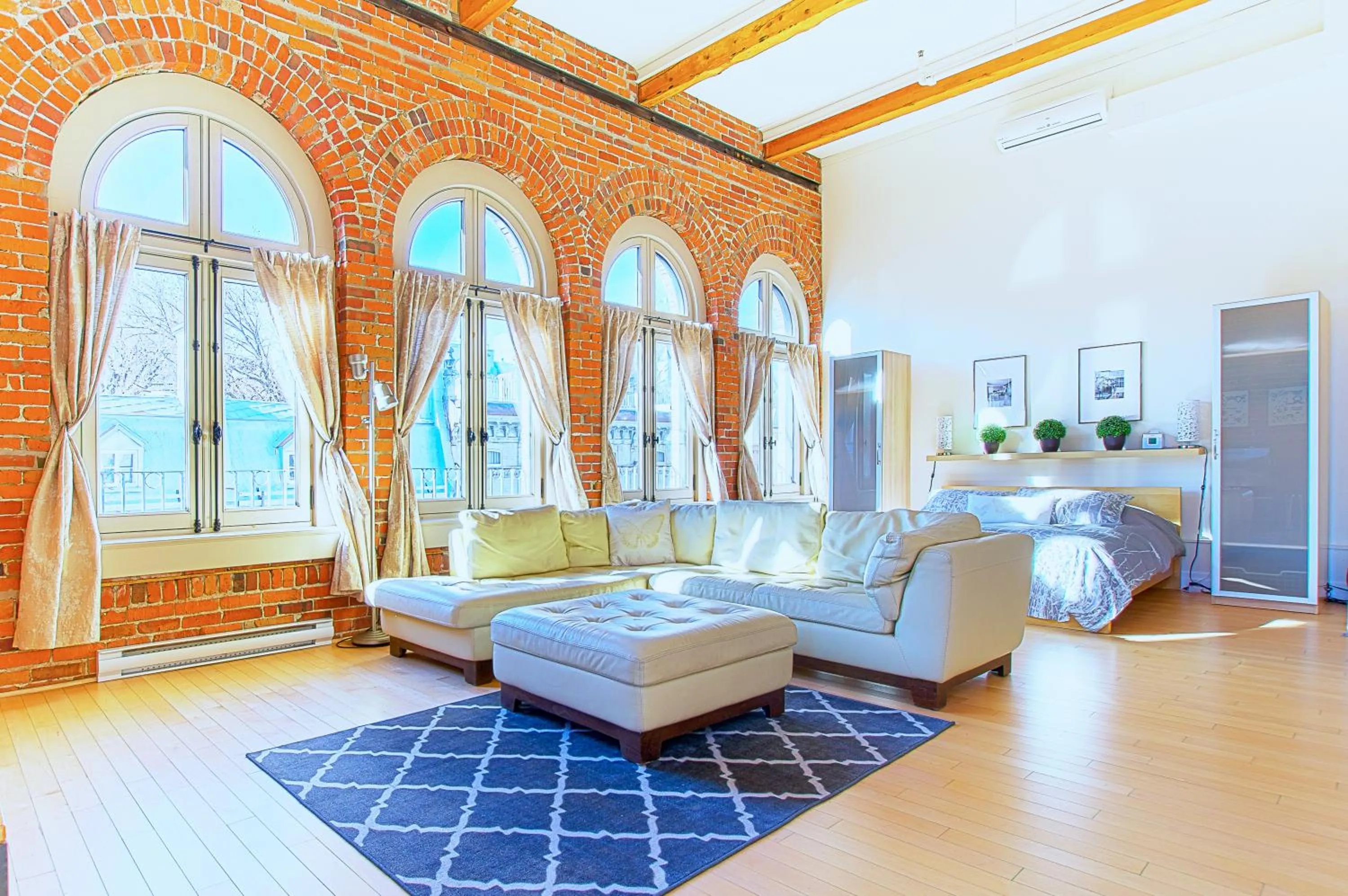 Living room in Les Lofts 1048