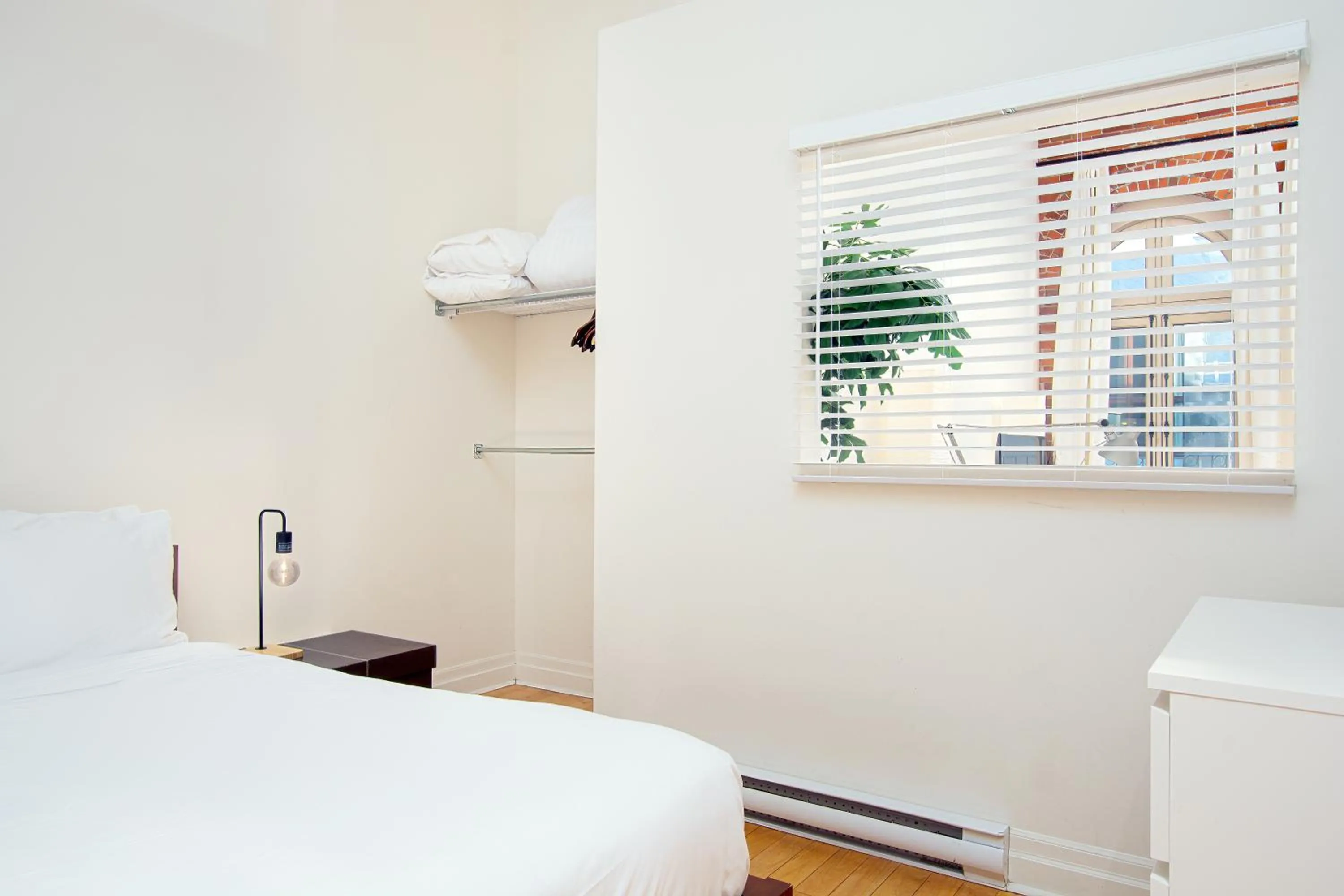 Photo of the whole room, Bed in Les Lofts 1048