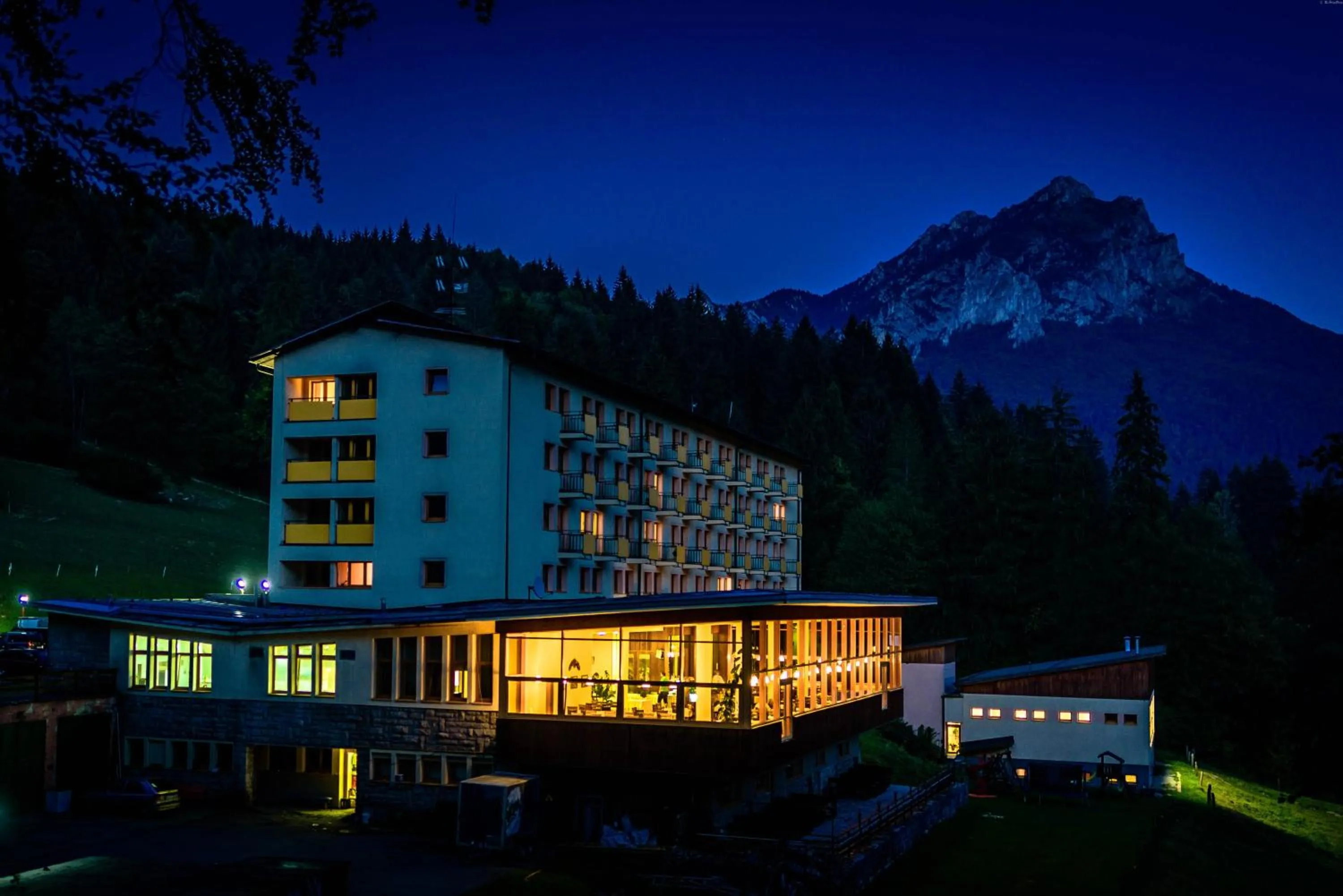 Property building in Hotel Boboty