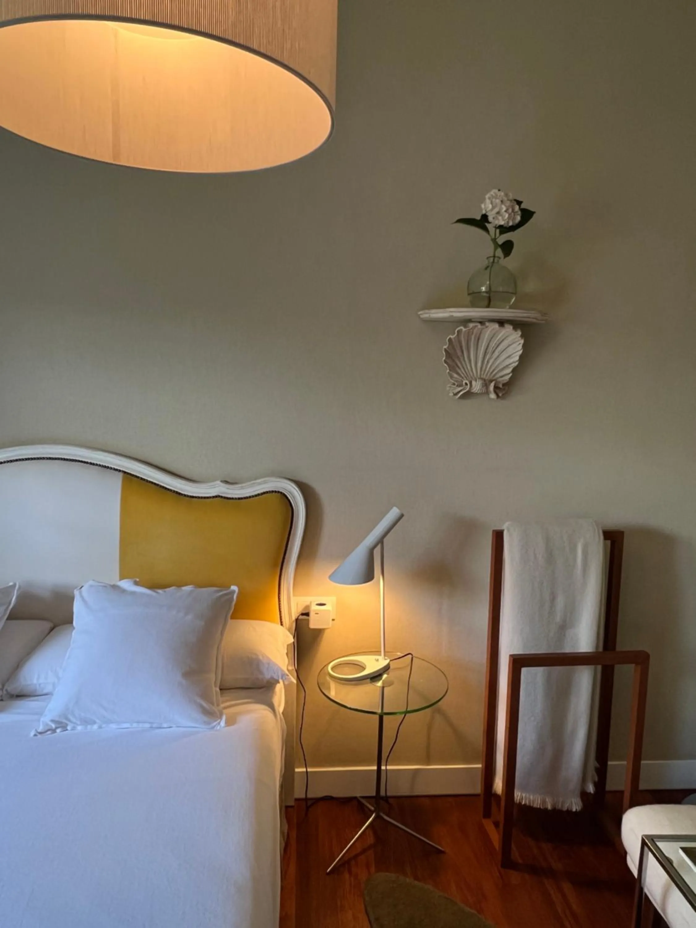 Bedroom, Bed in Enoturismo Novavila Rias Baixas Wine Design