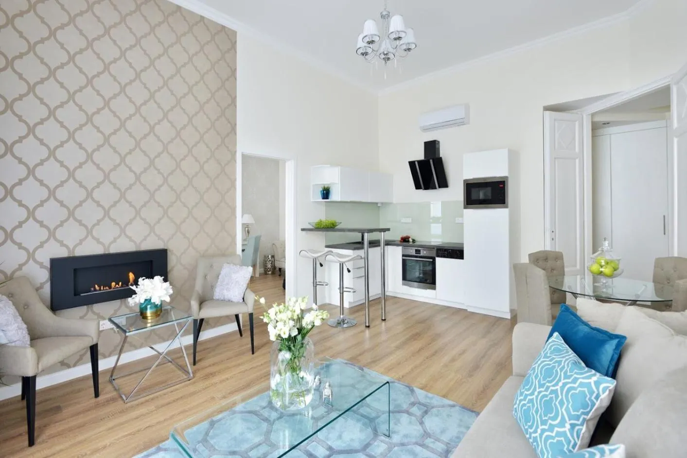Living room in Julia superior apartment in the city center.