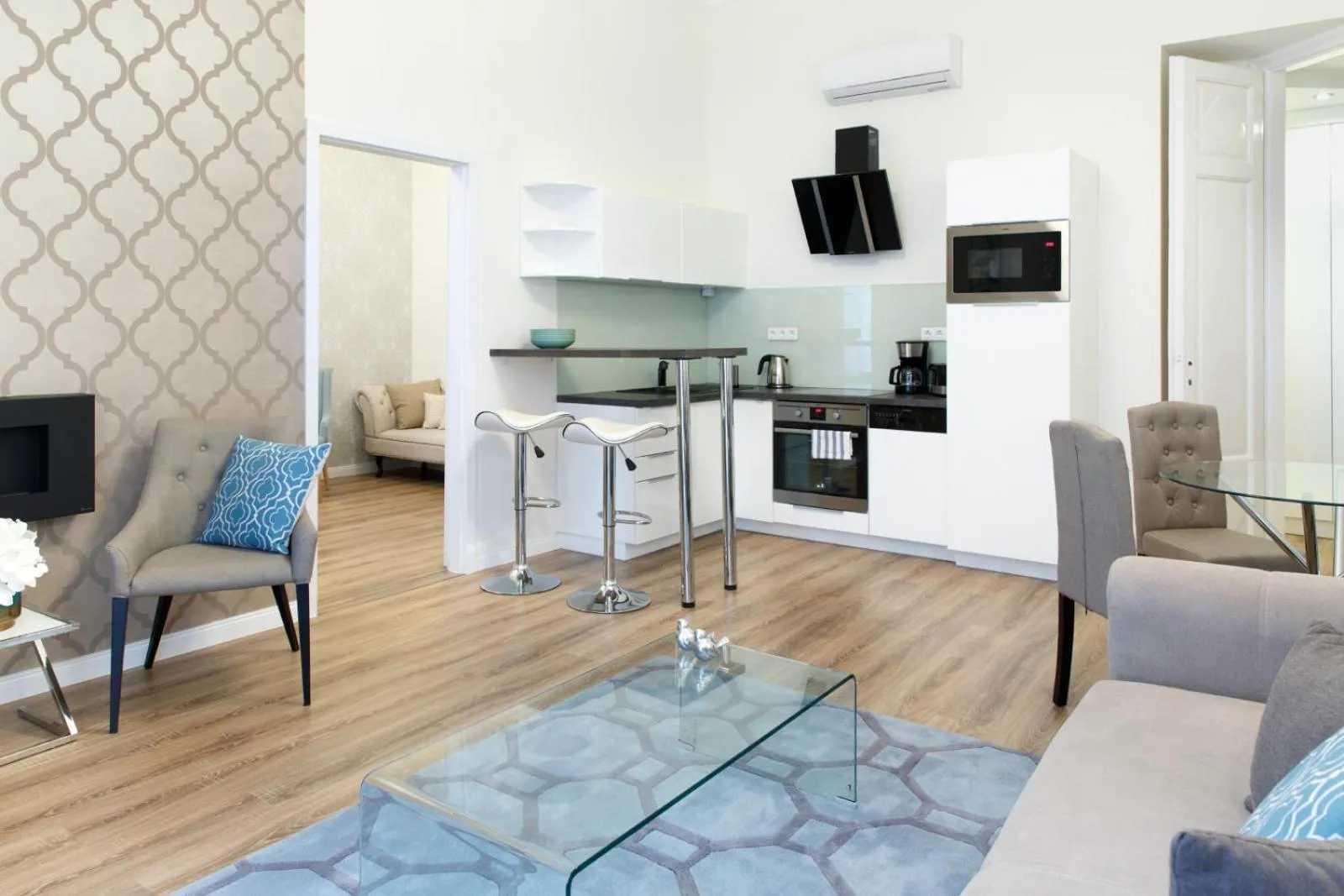 Living room in Julia superior apartment in the city center.