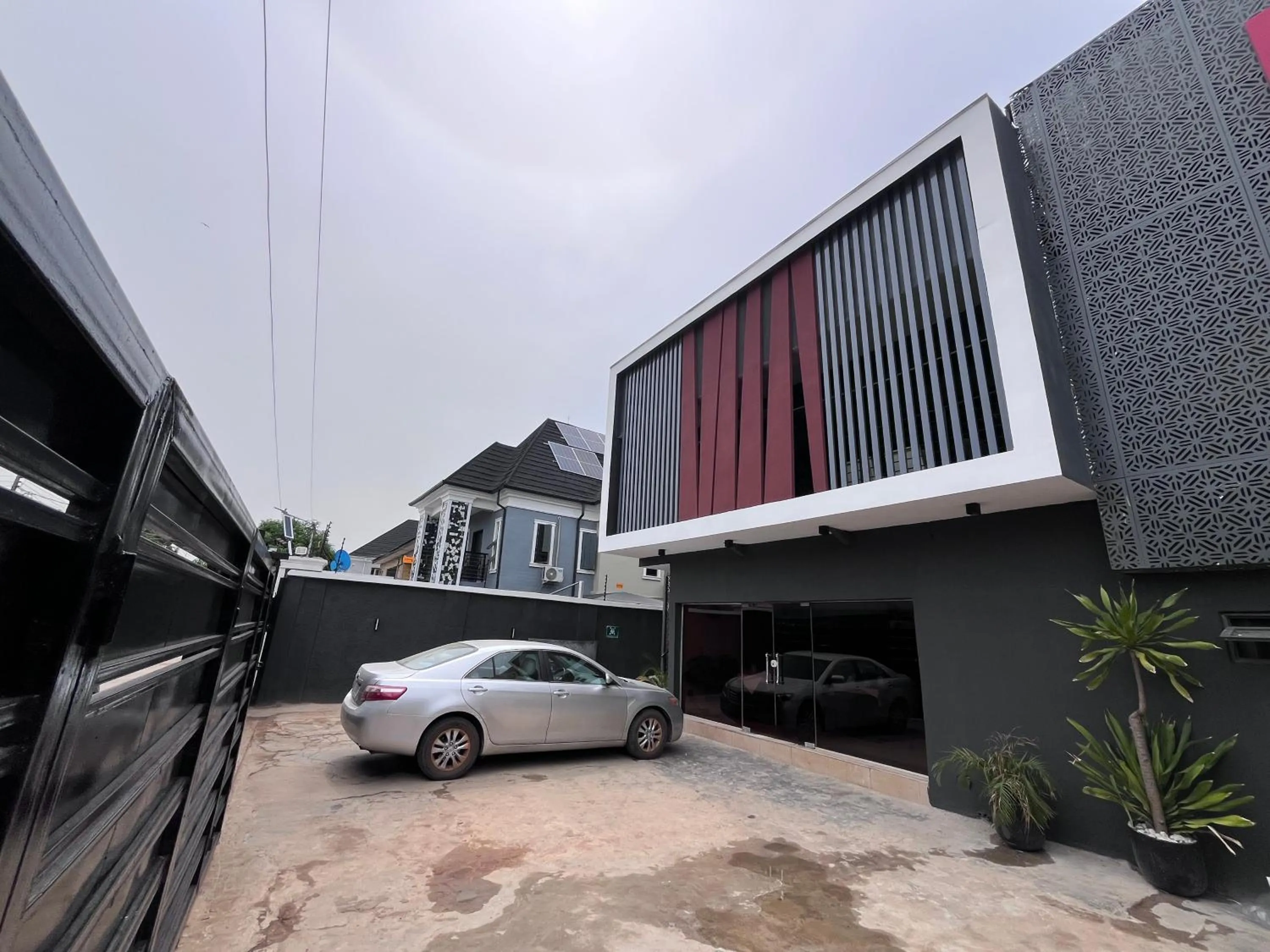 Property building in Blackwood Hotels