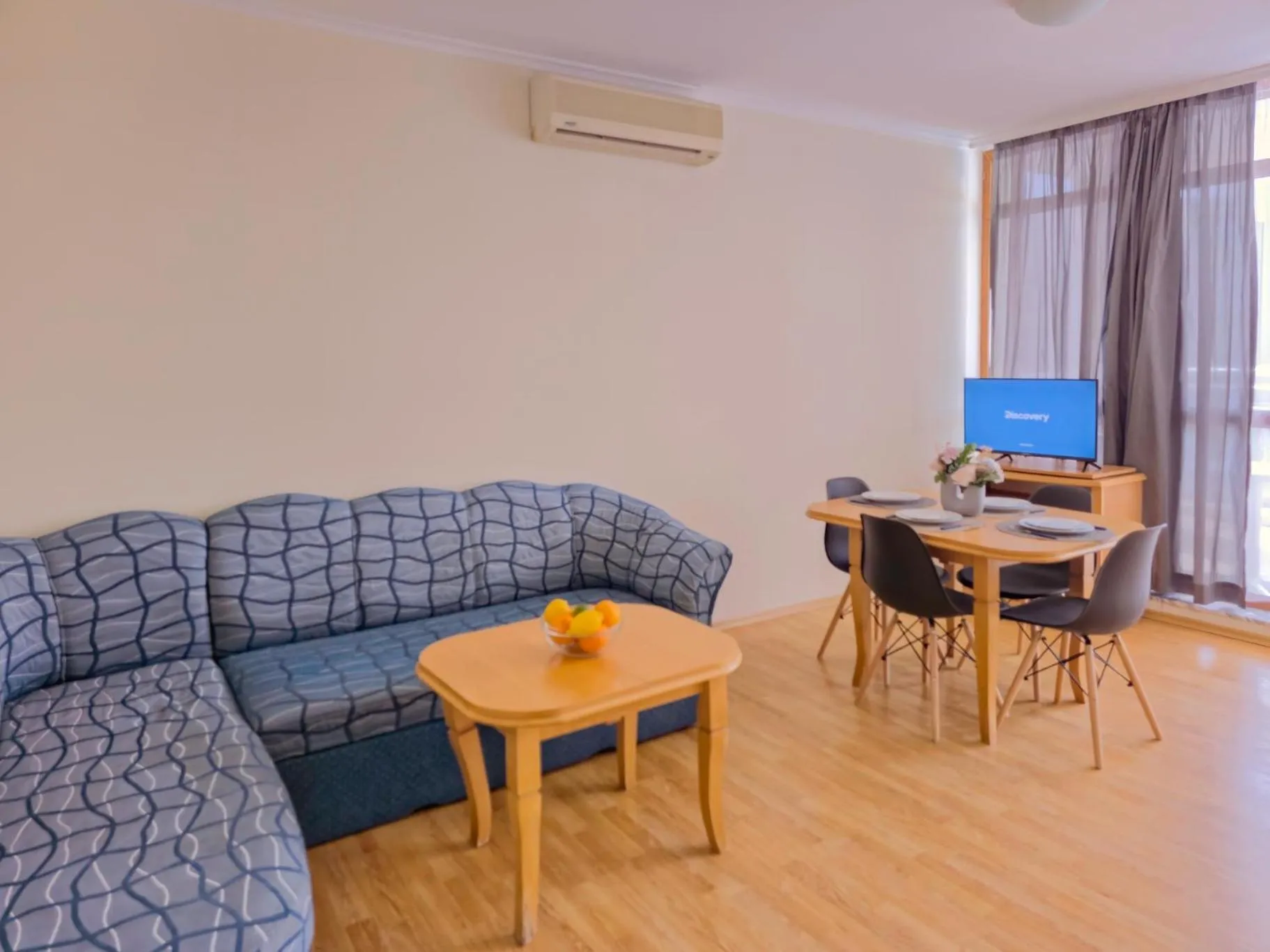 Bed in Sun City I Apartments