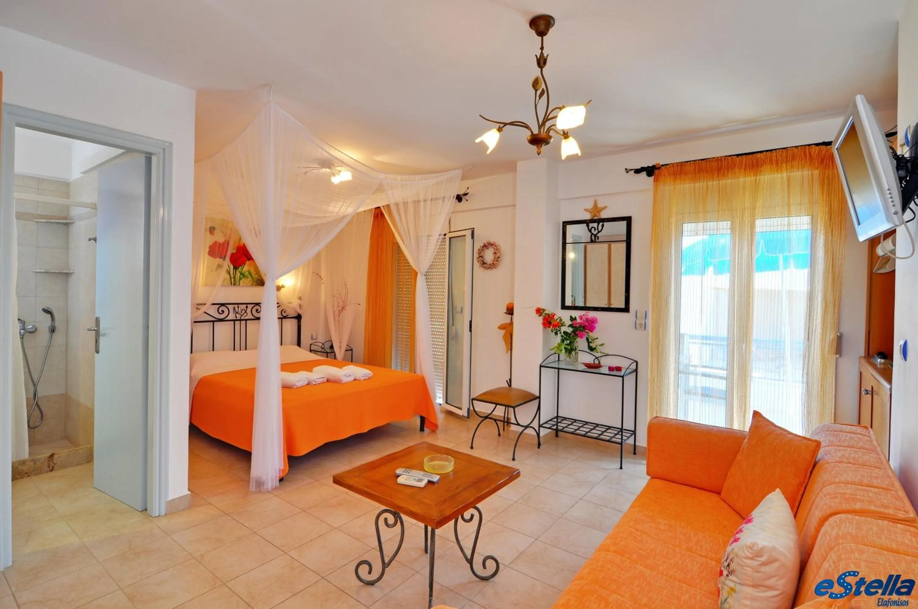 Standard Studio in Estella Studios