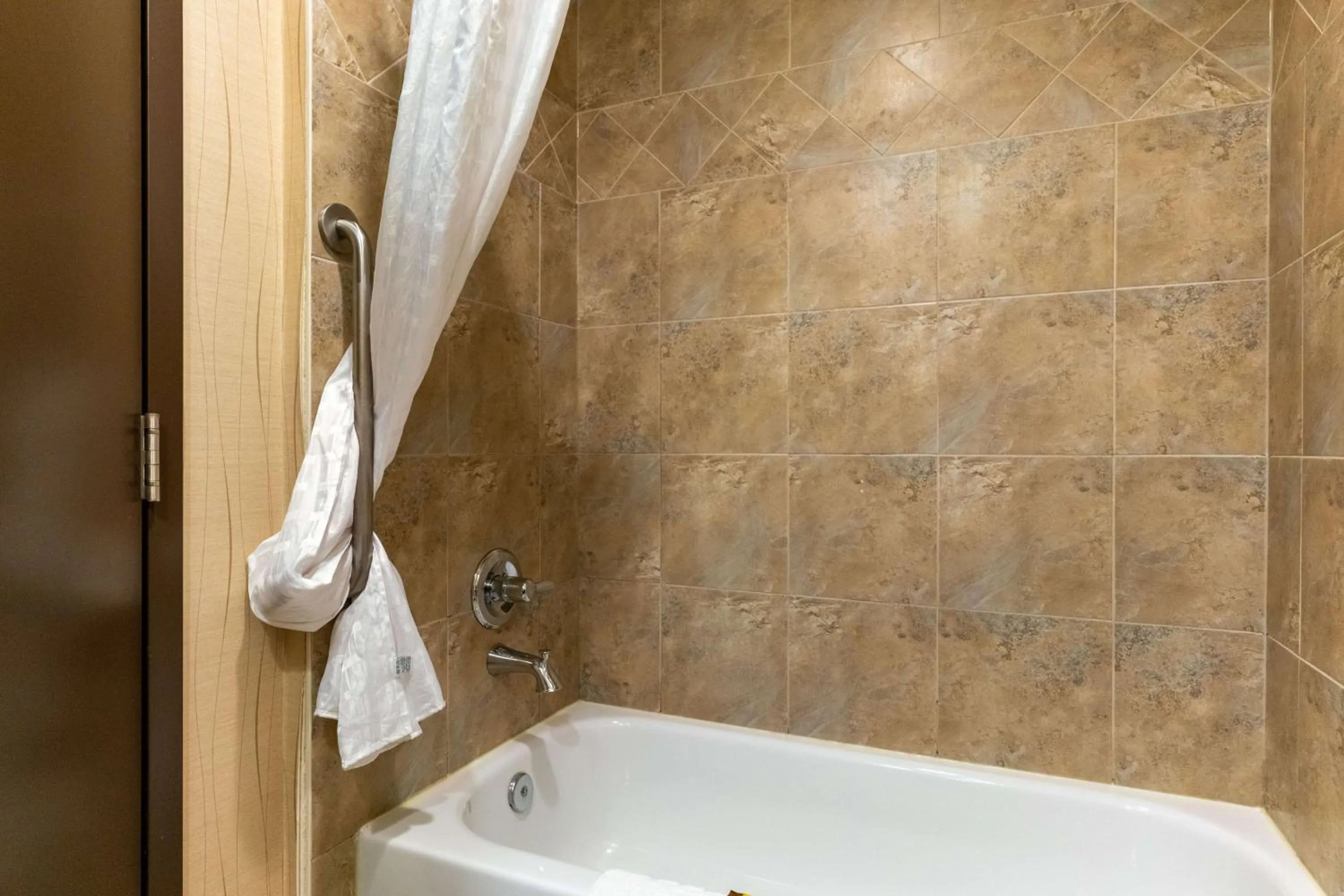 Bathroom in Best Western Plus South Edmonton Inn & Suites