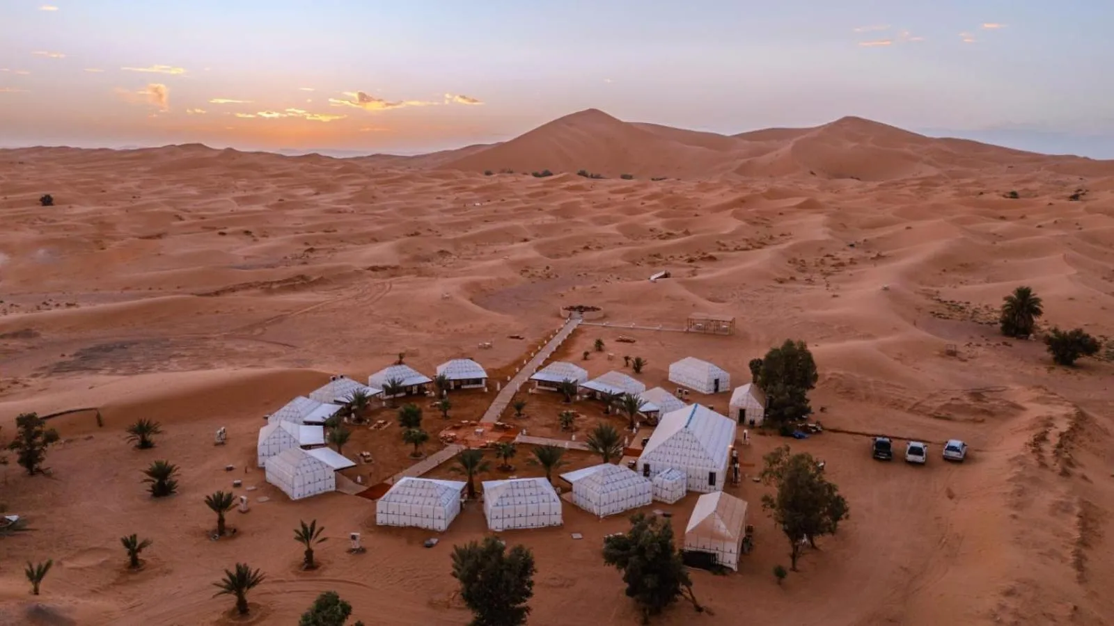 Erg Chebbi Camp