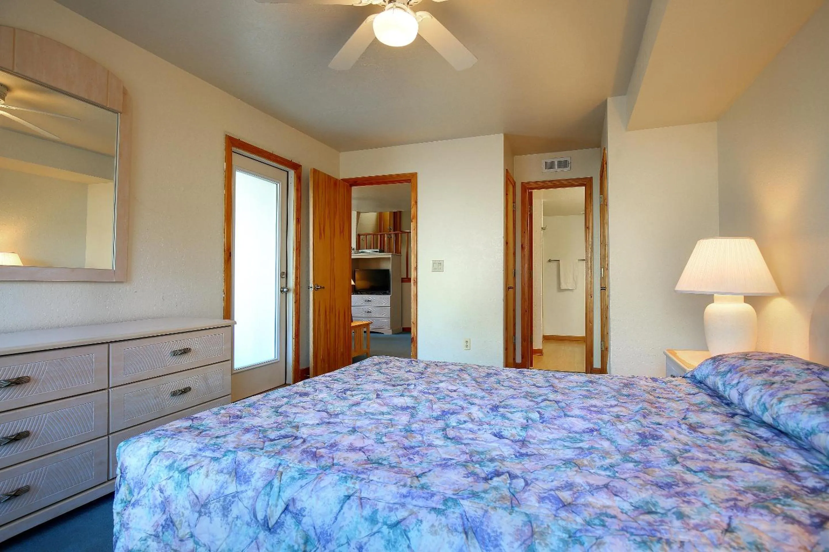 Bedroom, Bed in Barrier Island Station