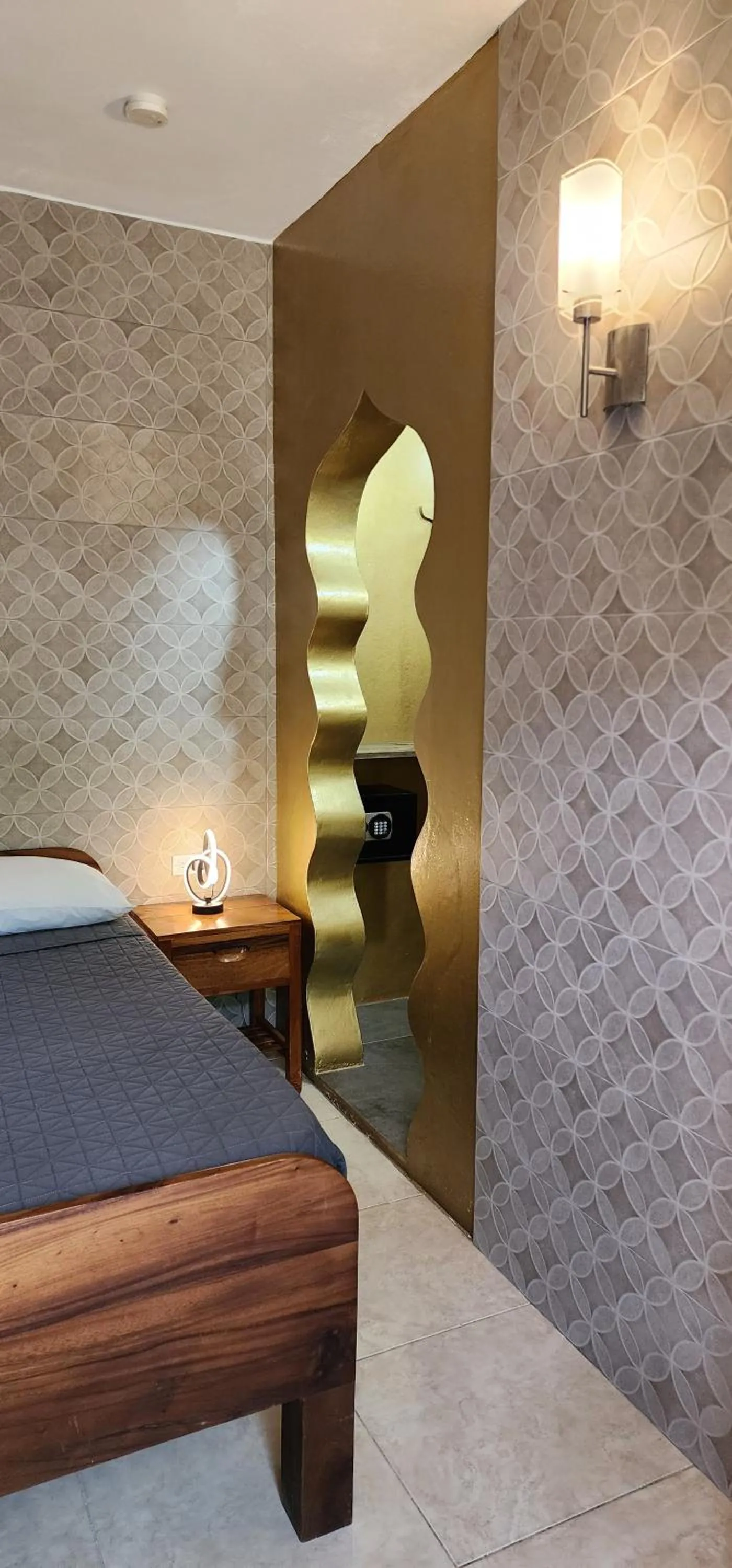 Bed in Sunrise Club Hotel