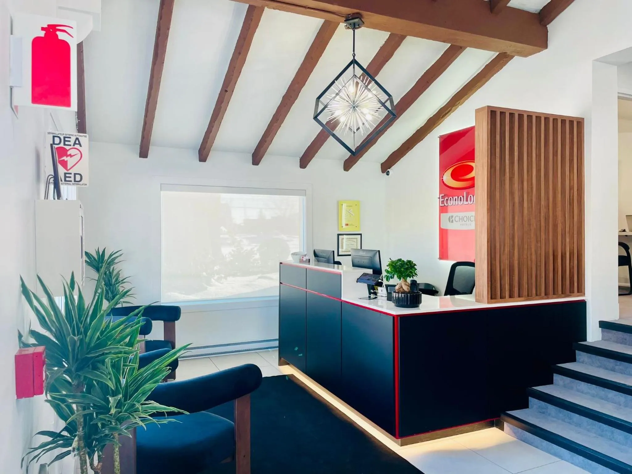 Lobby or reception in Econo Lodge Hotel Brossard