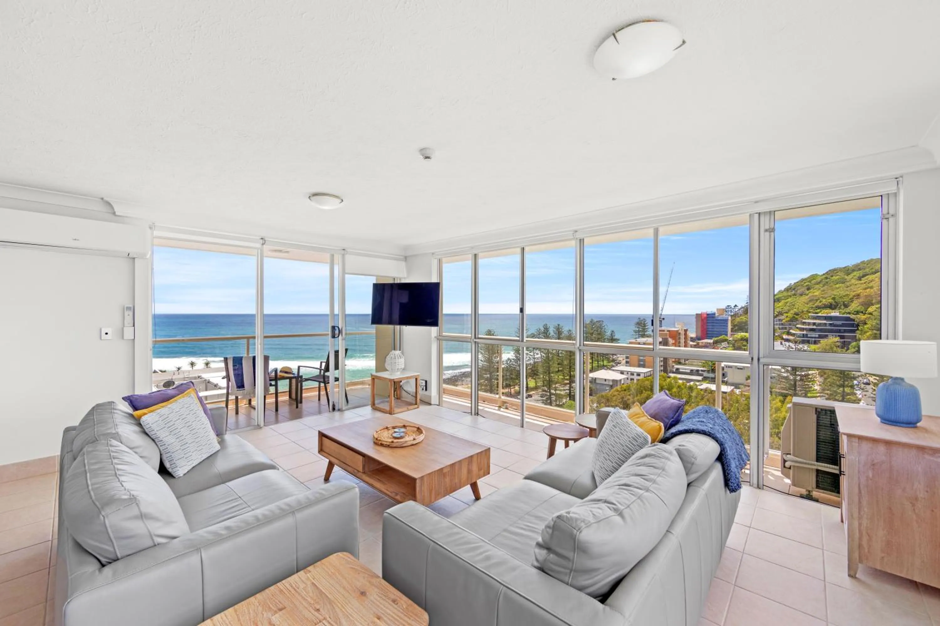 Natural landscape in Burleigh Beach Tower