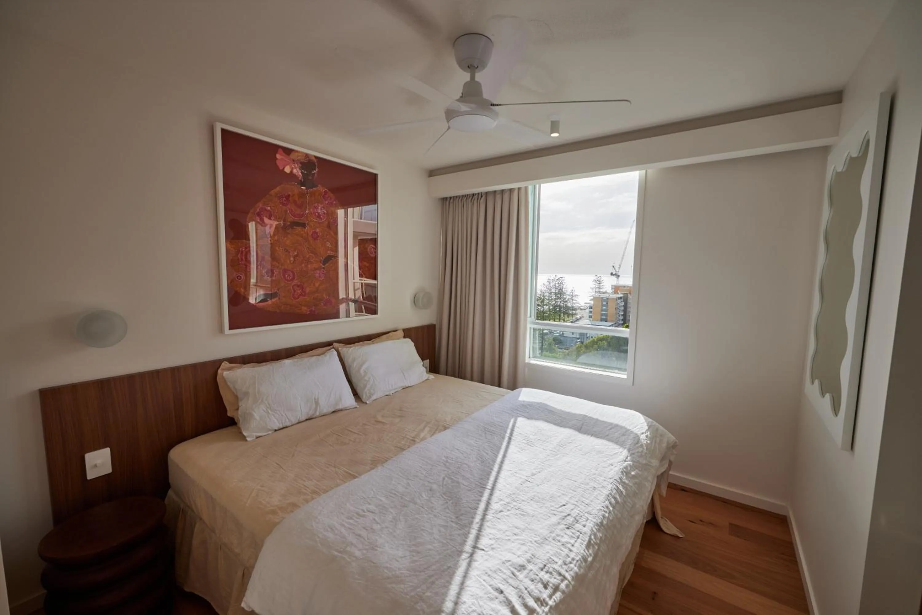Bedroom, Bed in Burleigh Beach Tower