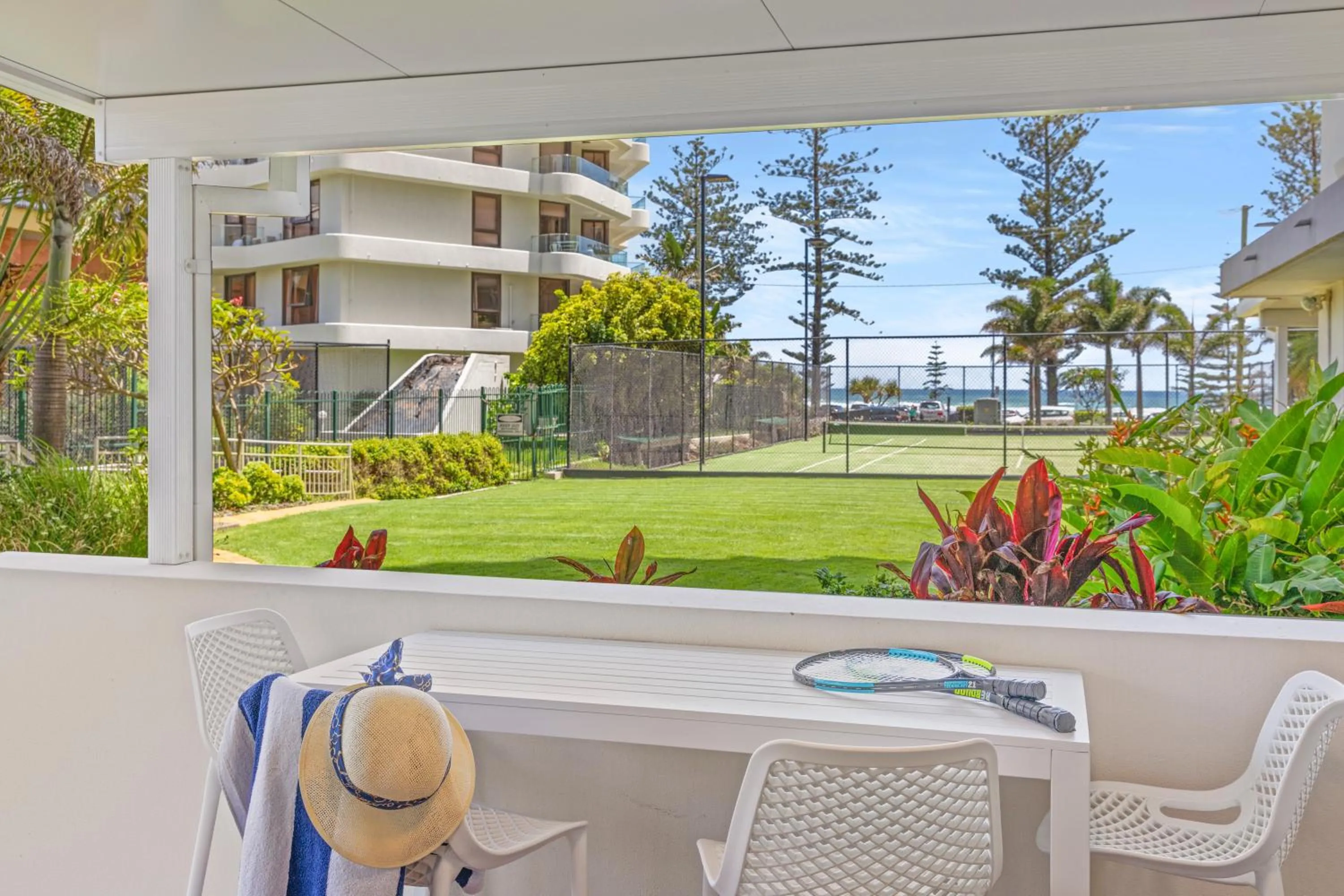 Balcony/Terrace in Burleigh Beach Tower