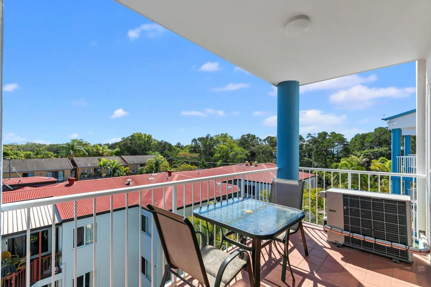 Balcony/Terrace in White Crest Apartments