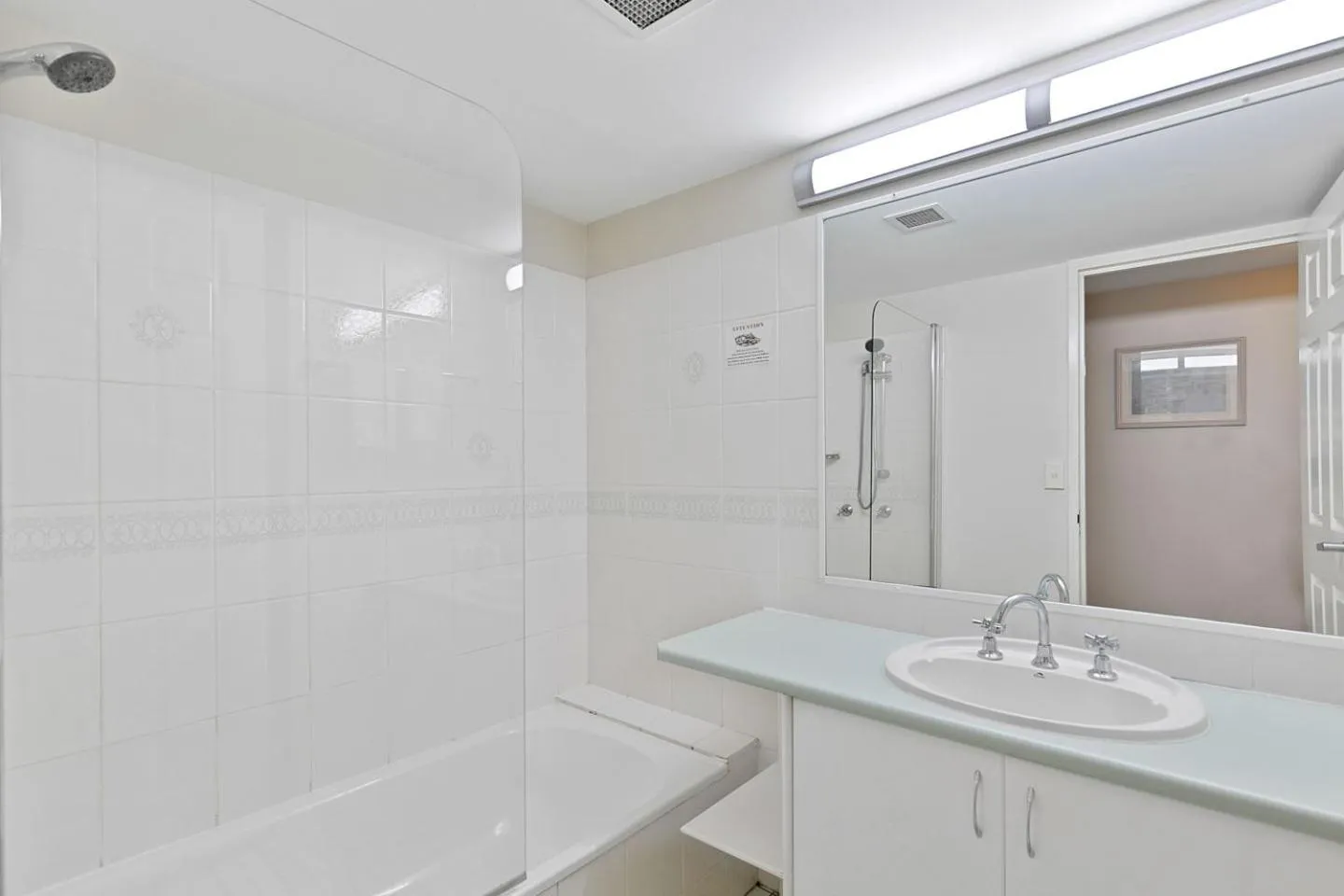 Bathroom in White Crest Apartments