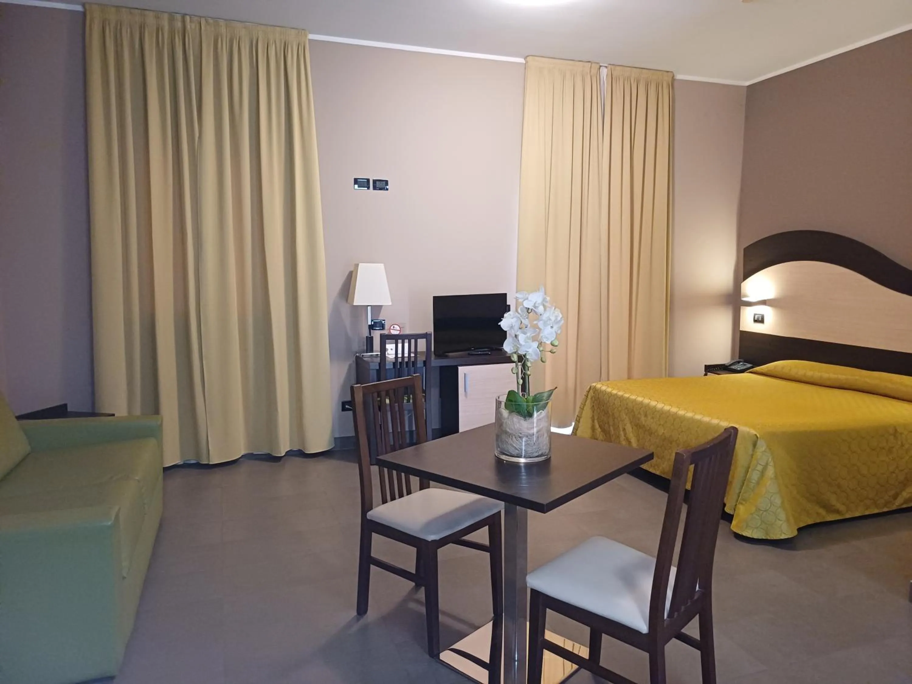 Life Sport Hotel