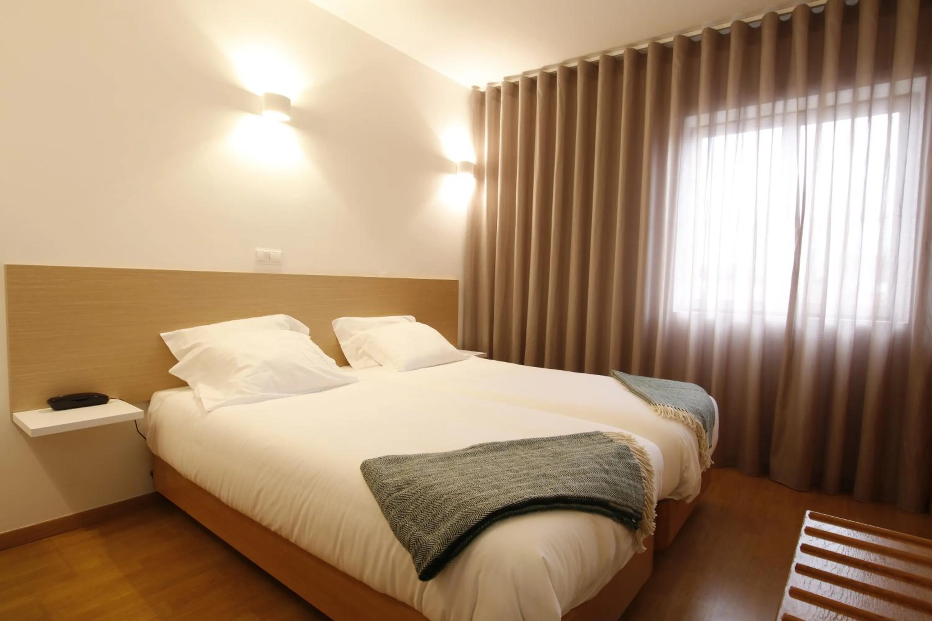 Photo of the whole room, Bed in Baixa Hotel