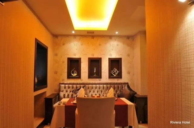 Lounge or bar in Riviera Hotel