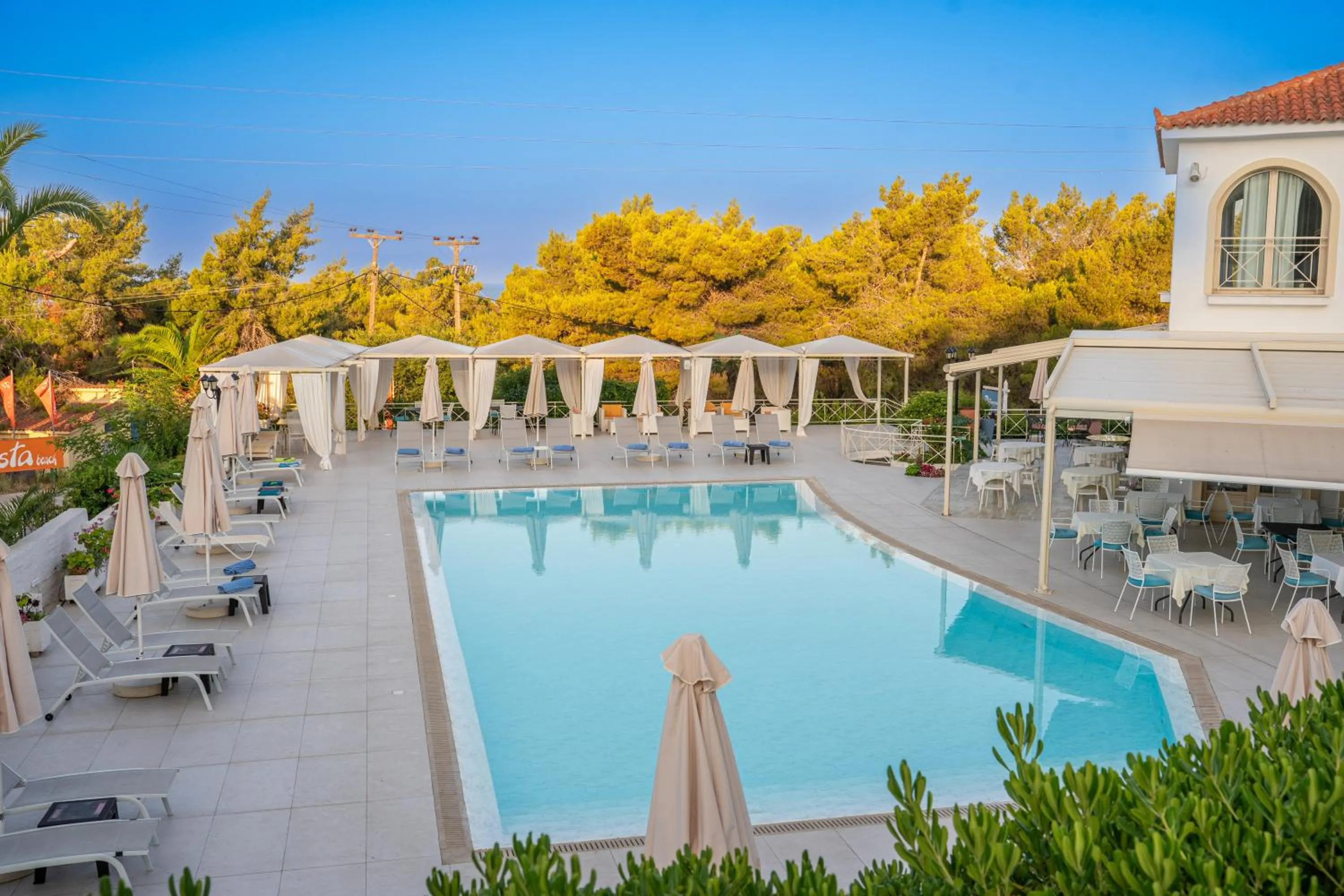 Swimming pool in Princess Hotel