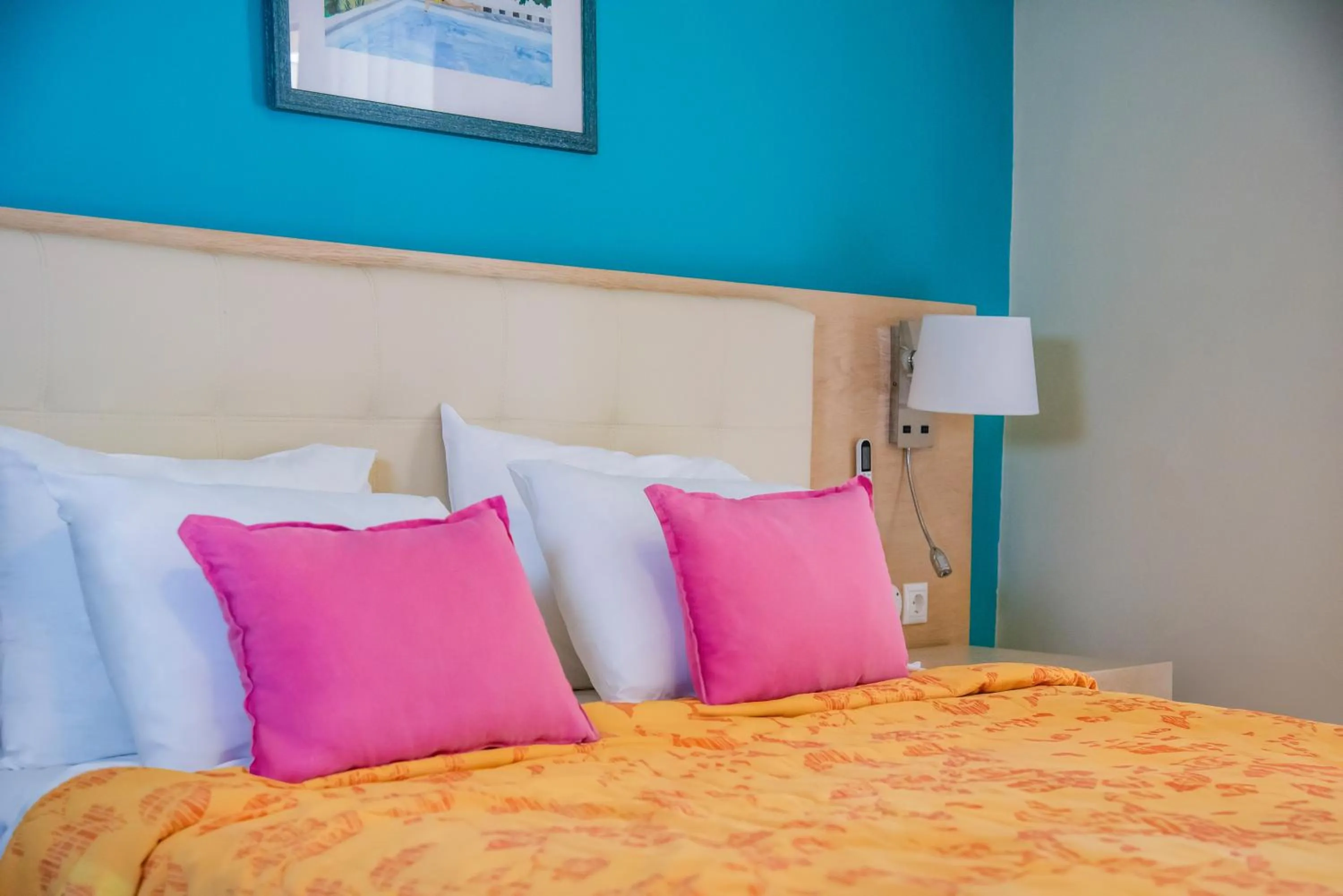 Bedroom, Bed in Princess Hotel