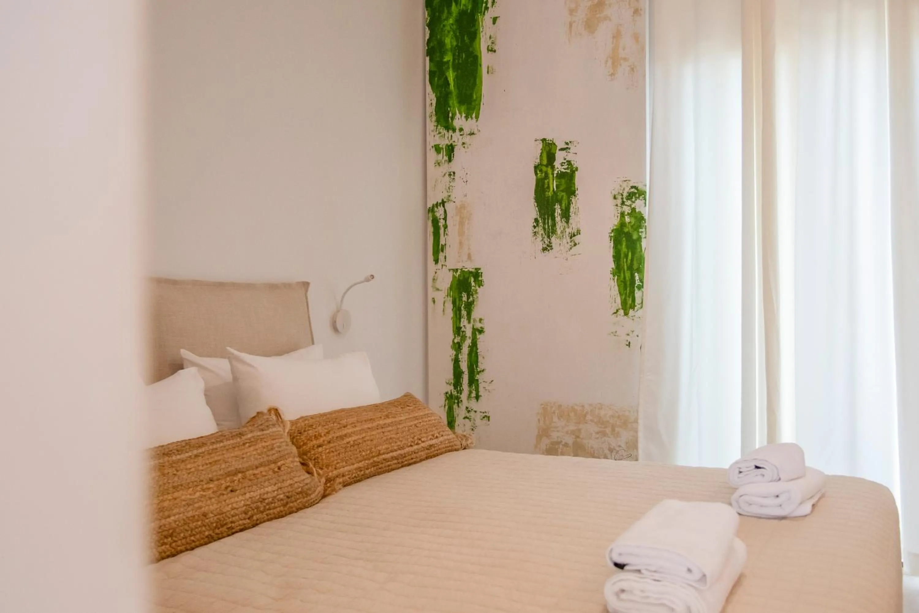 Bedroom, Bed in Princess Hotel