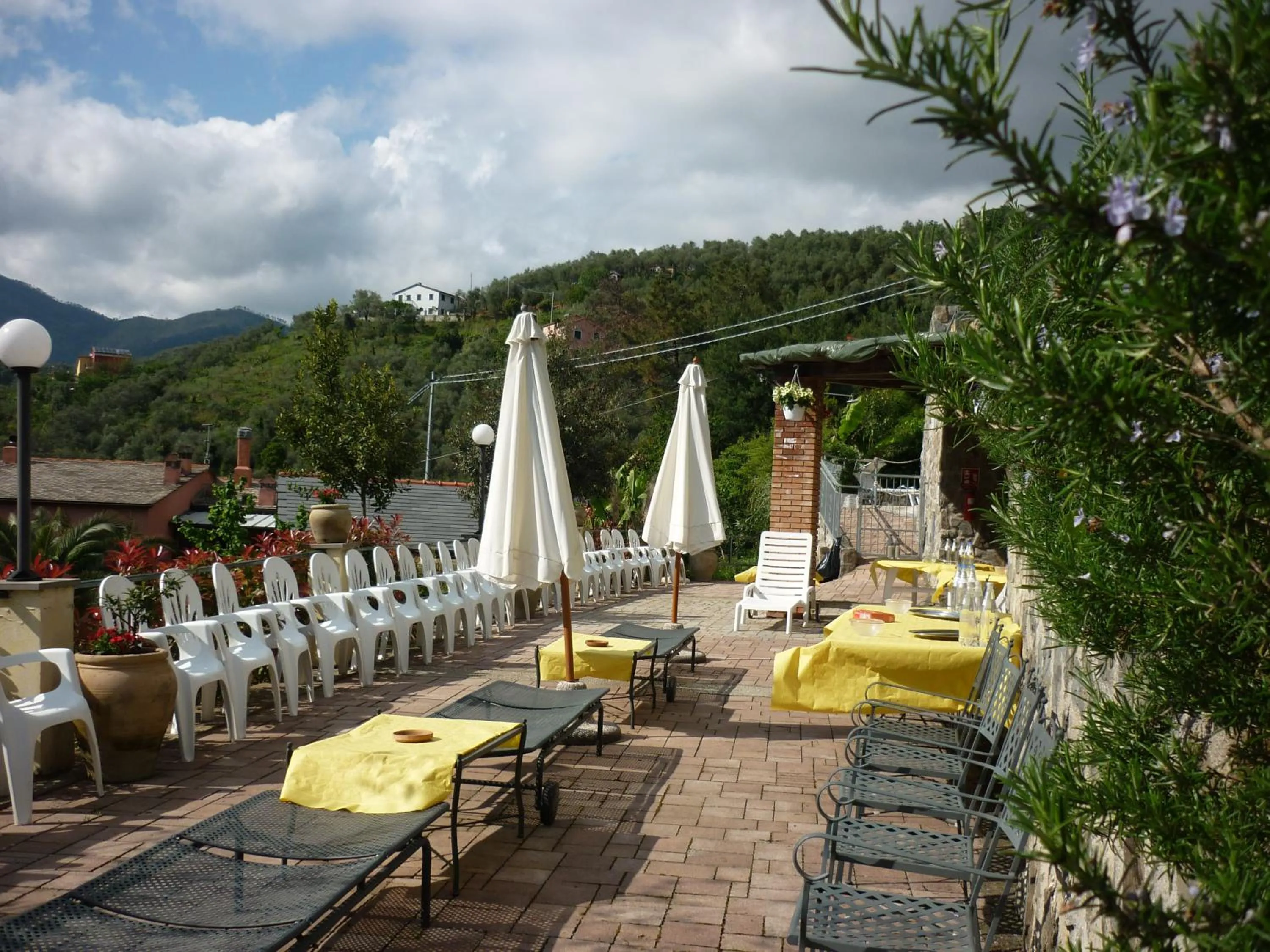 Patio in Costa Morroni