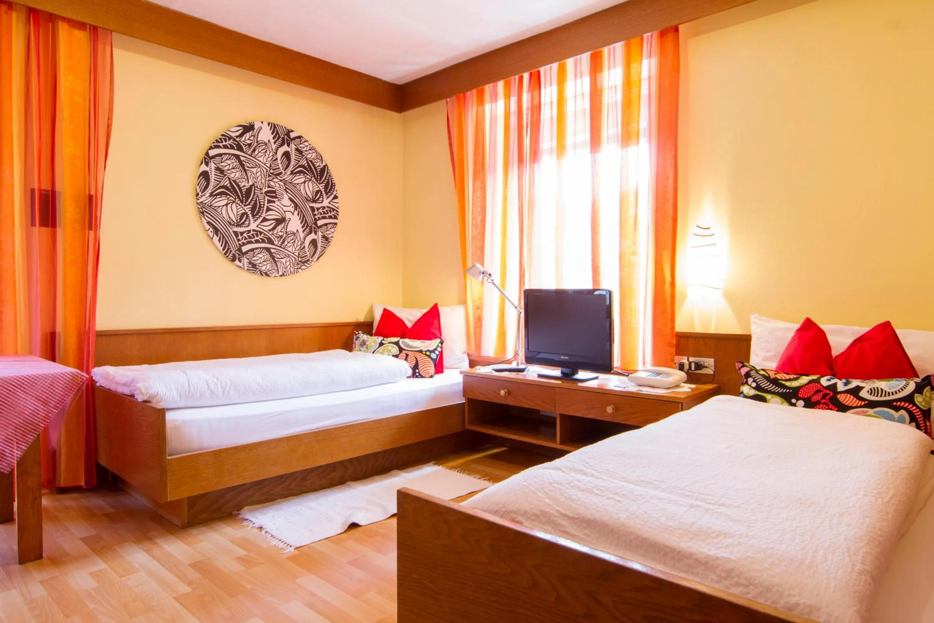 Photo of the whole room, Bed in Chalet Madrisa