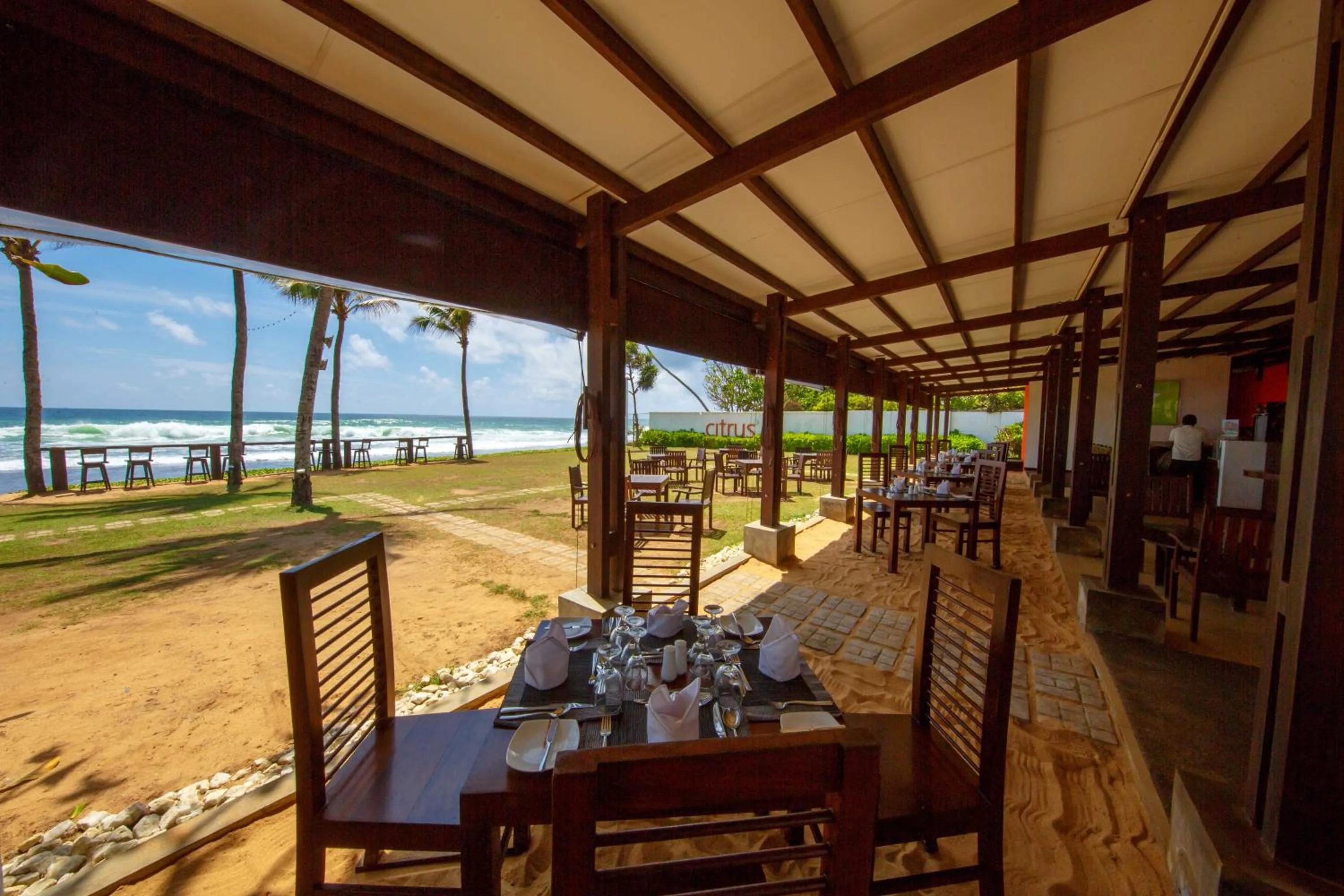 Restaurant/places to eat in Citrus Hikkaduwa