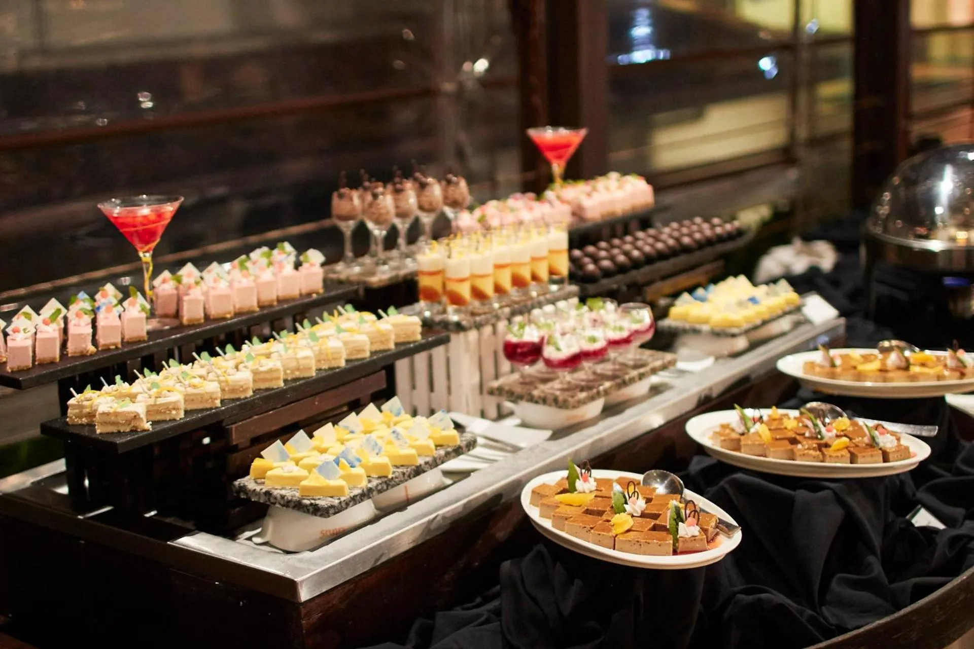 Food and drinks in Citrus Hikkaduwa