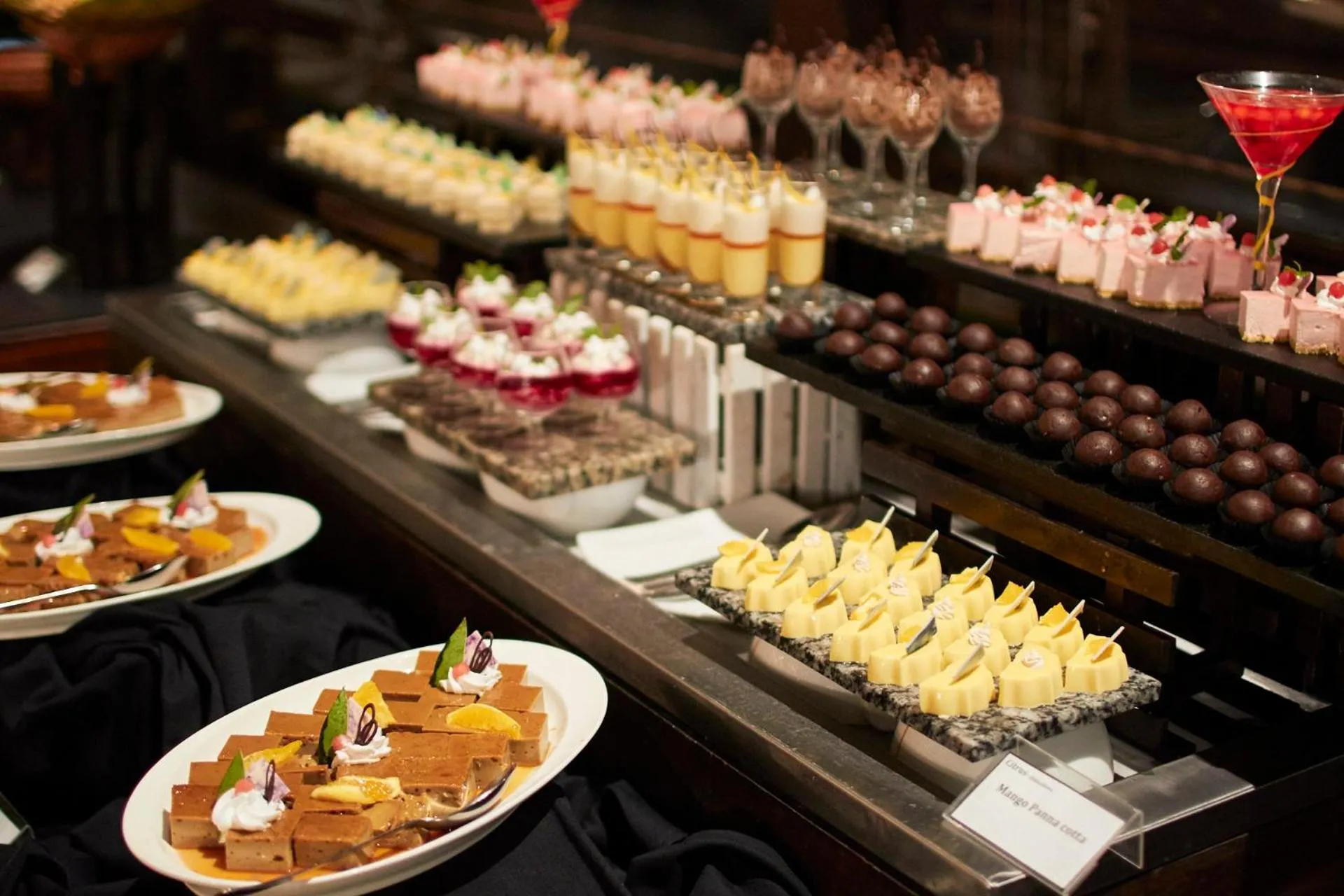 Food and drinks in Citrus Hikkaduwa