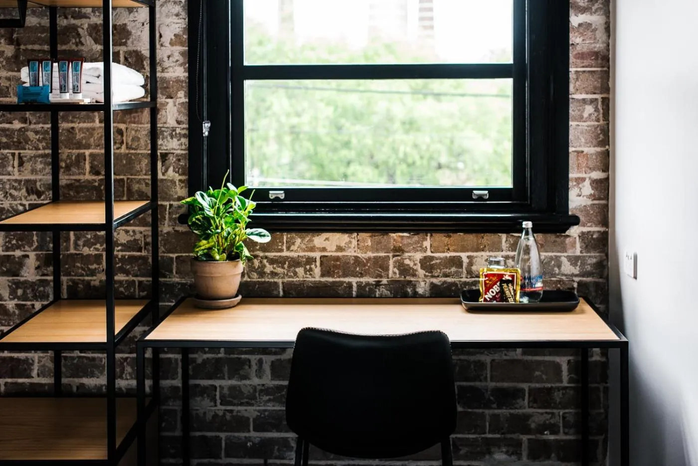 Dining area in Sydney Park Hotel