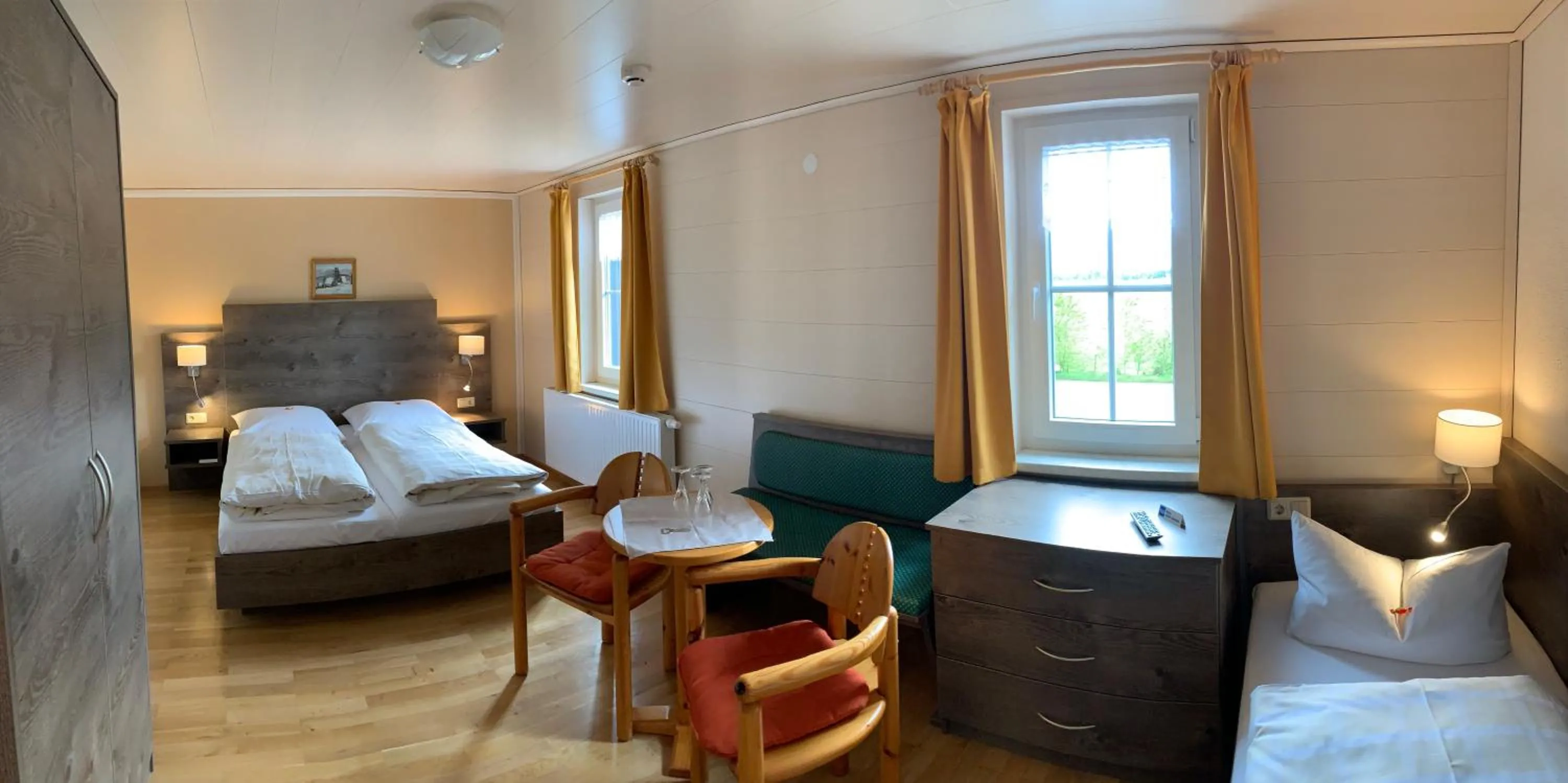 Photo of the whole room, Bed in Hotel Dachsbaude & Kammbaude