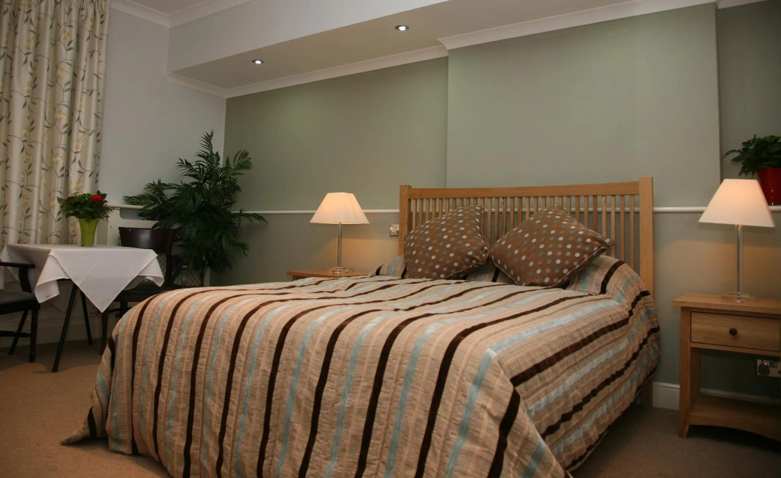 Bed in Tamasha Hotel