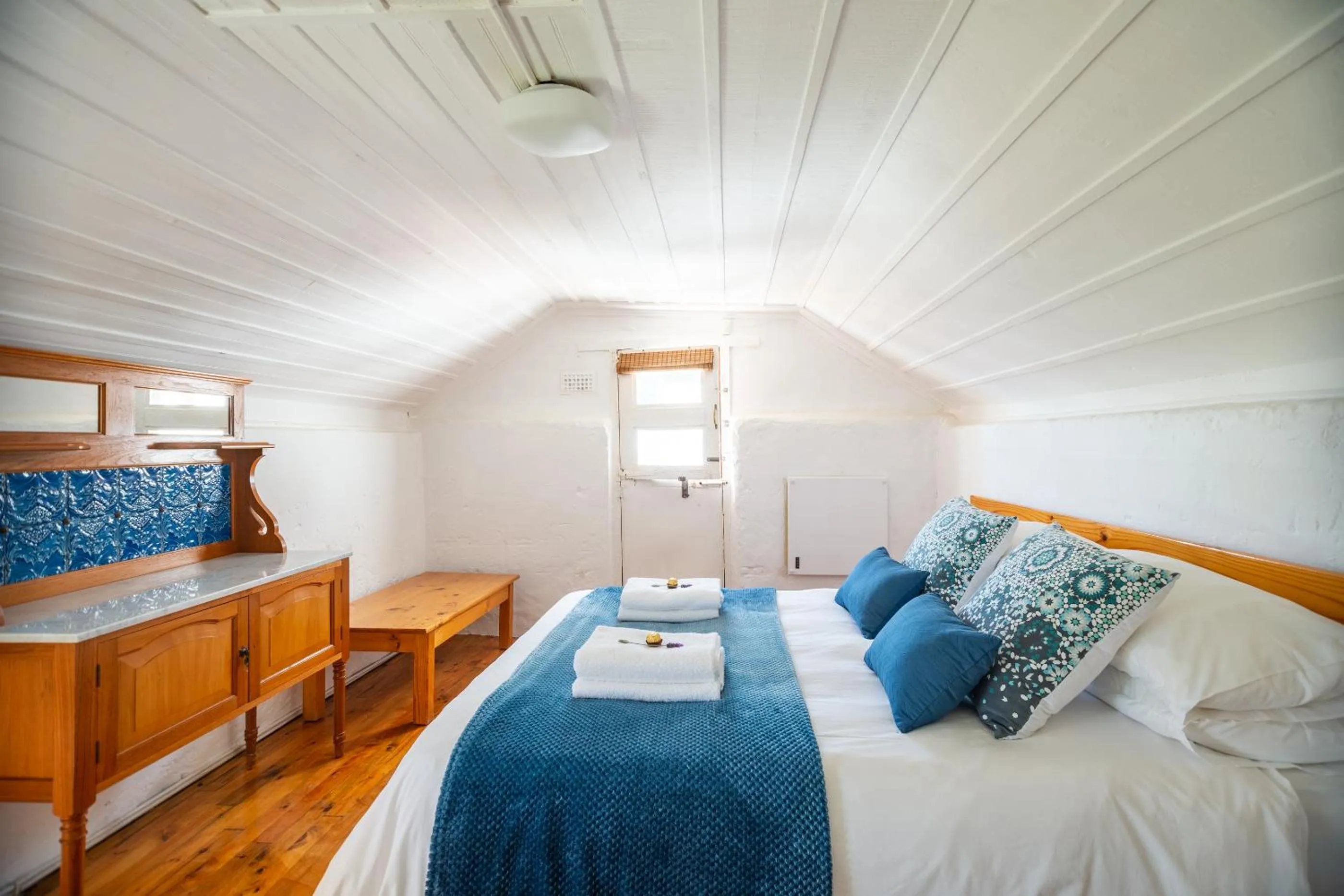 Bed in Bosky Dell on Boulders Beach