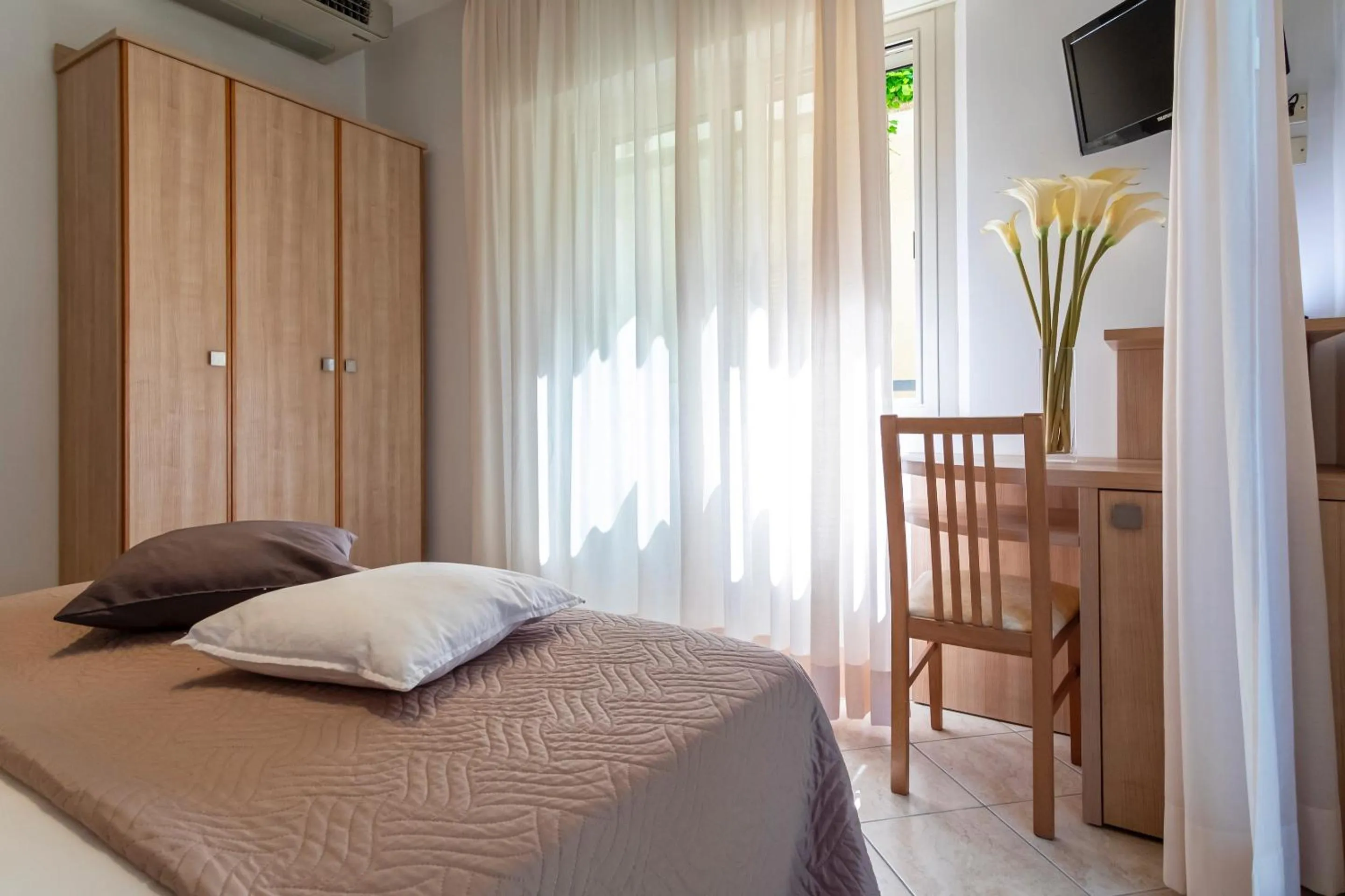Bed in Hotel Mocambo Riccione CENTRALISSIMO AL MARE