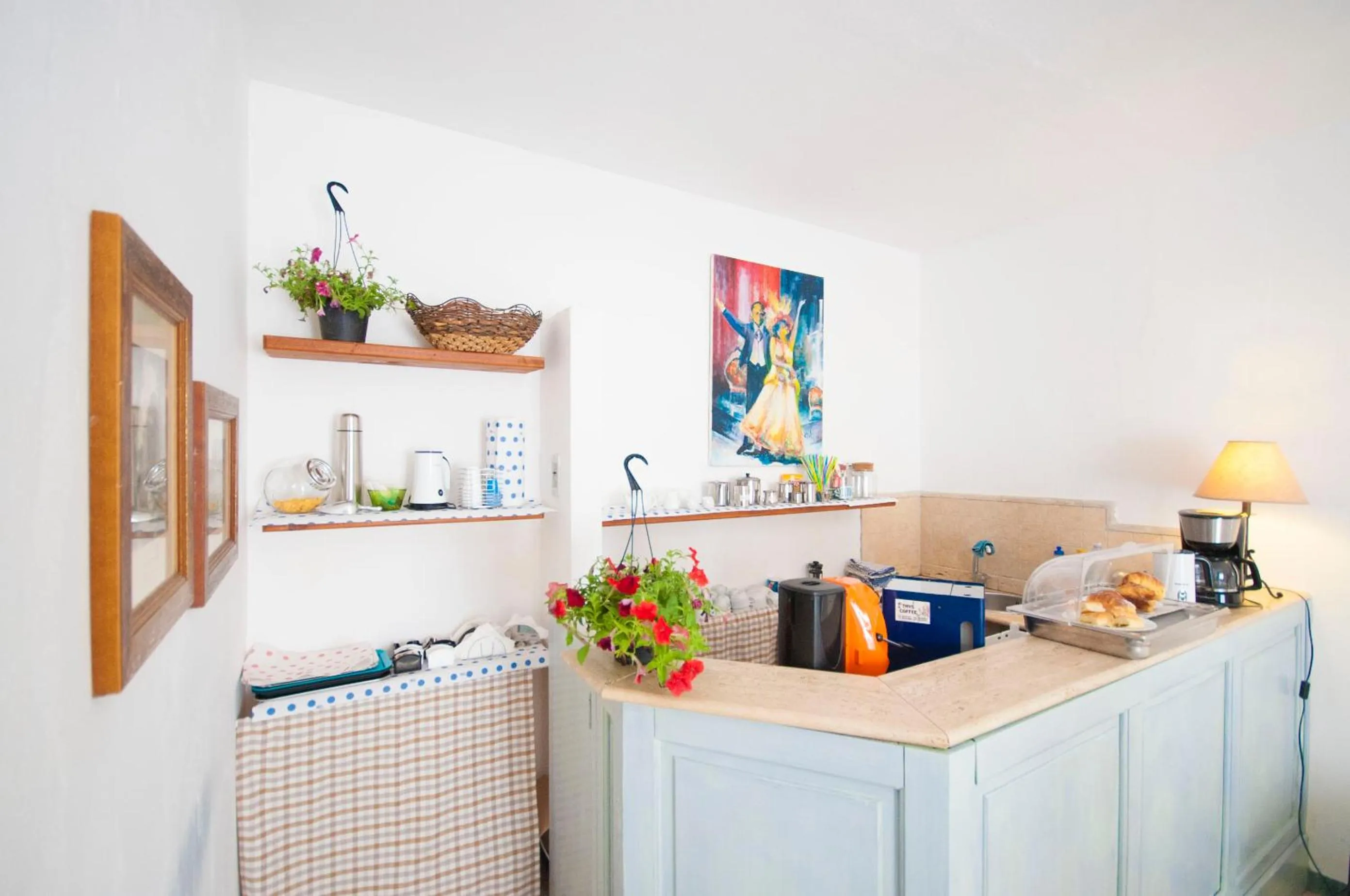 Lounge or bar in Albergo La Fontanella