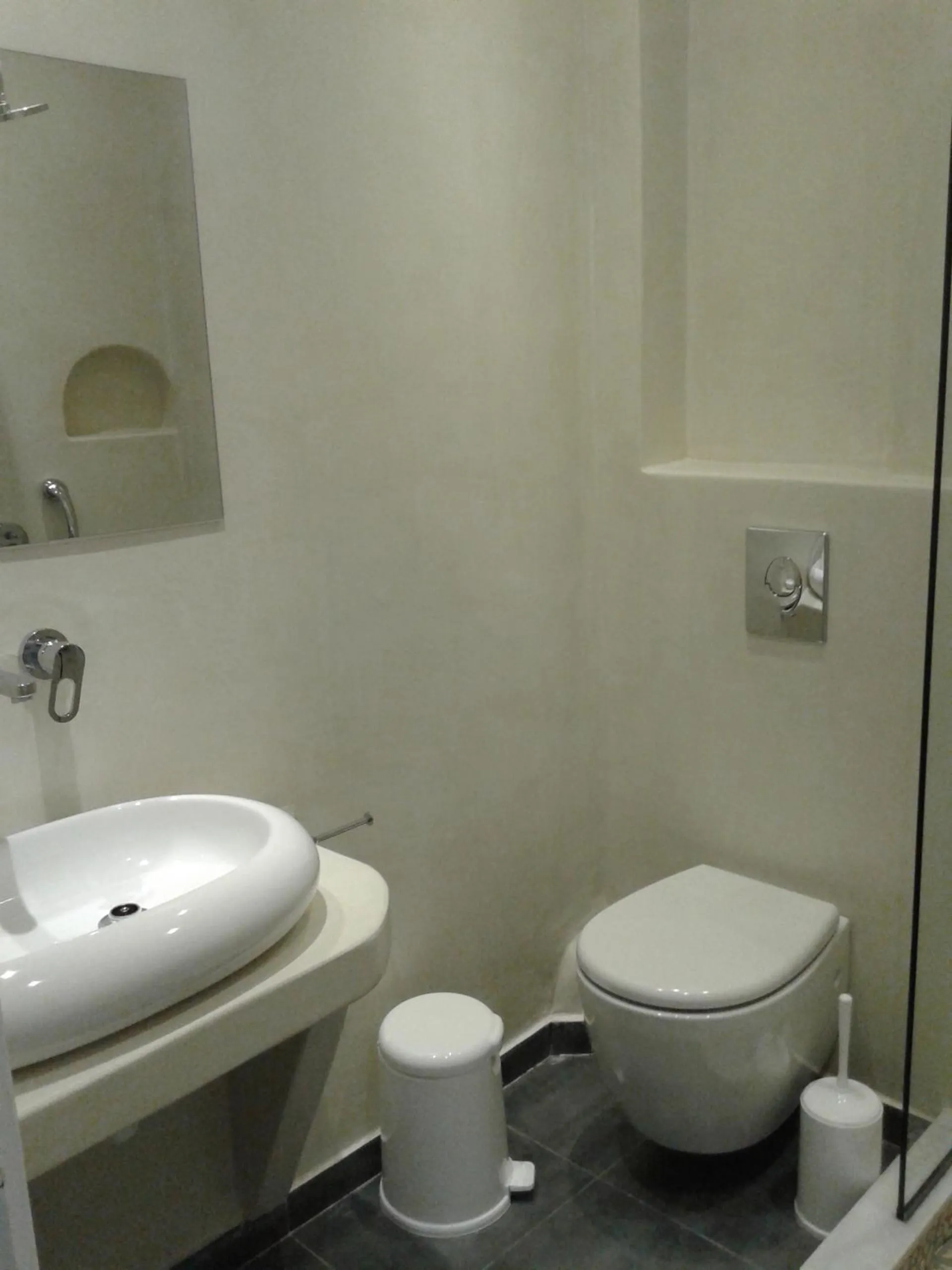 Bathroom in Argiris Studios