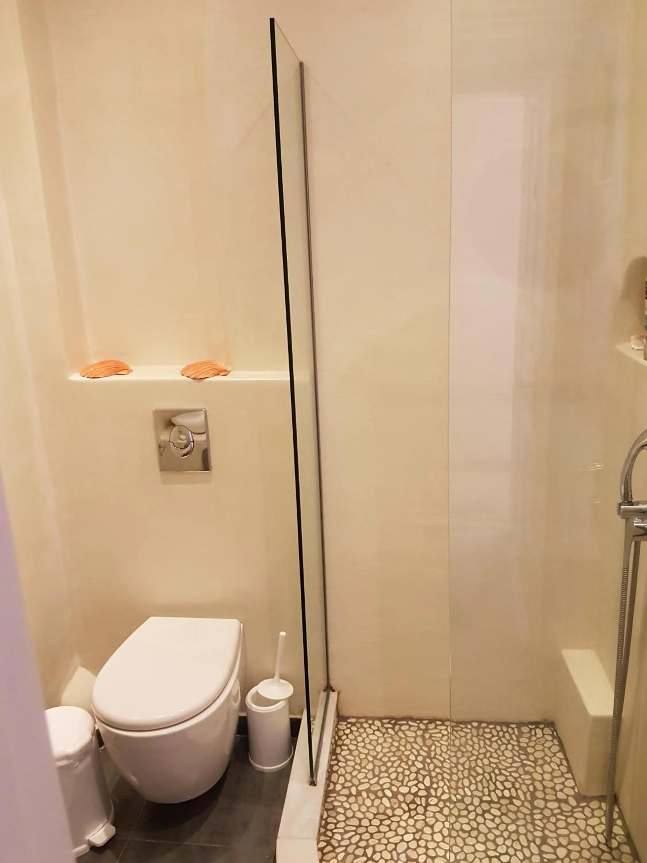 Bathroom in Argiris Studios