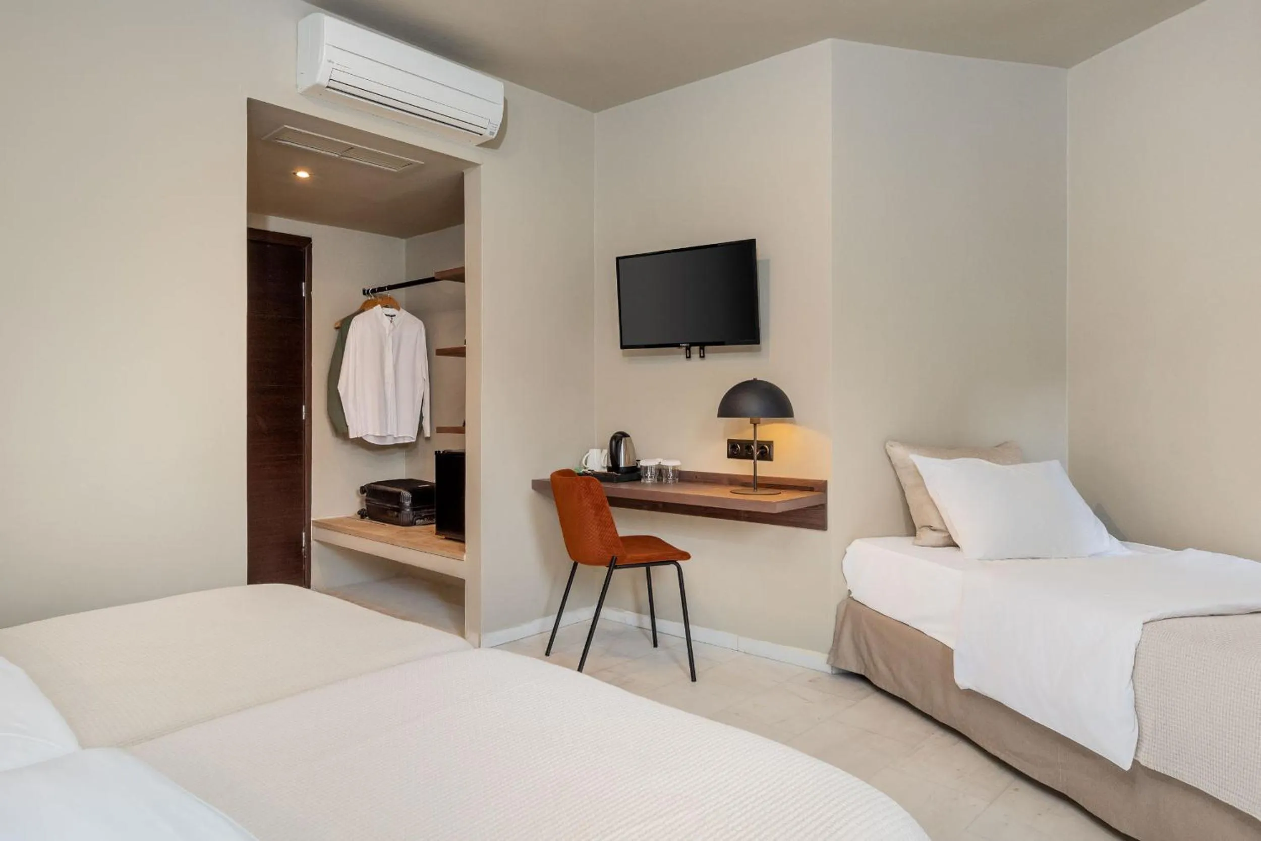 Bed in Hotel Nafpaktos