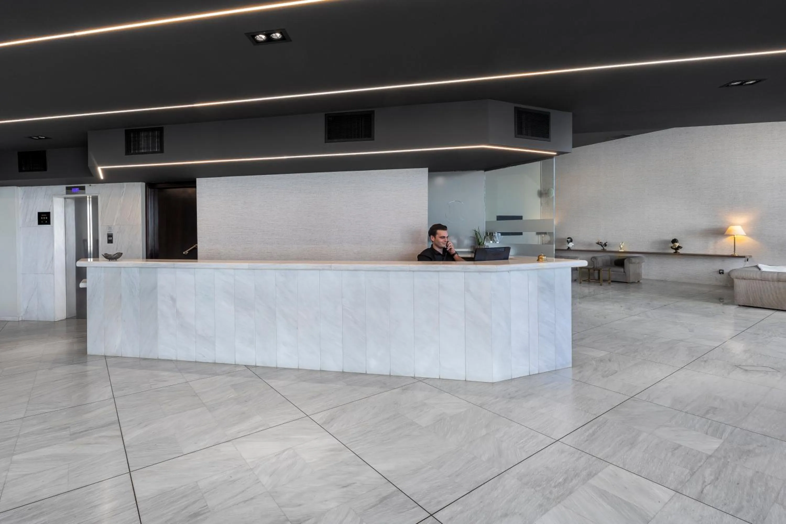 Lobby or reception in Hotel Nafpaktos