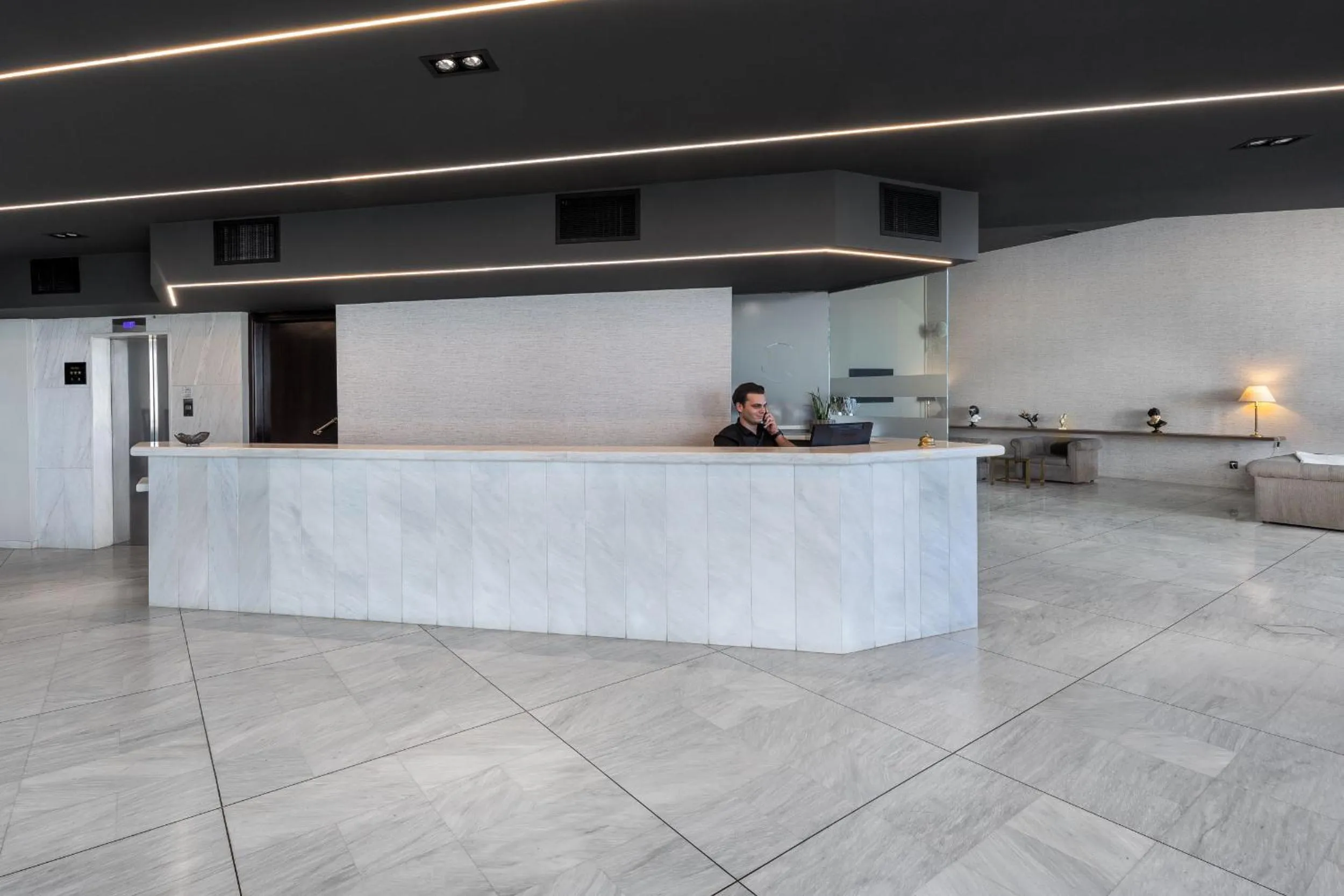 Lobby or reception in Hotel Nafpaktos