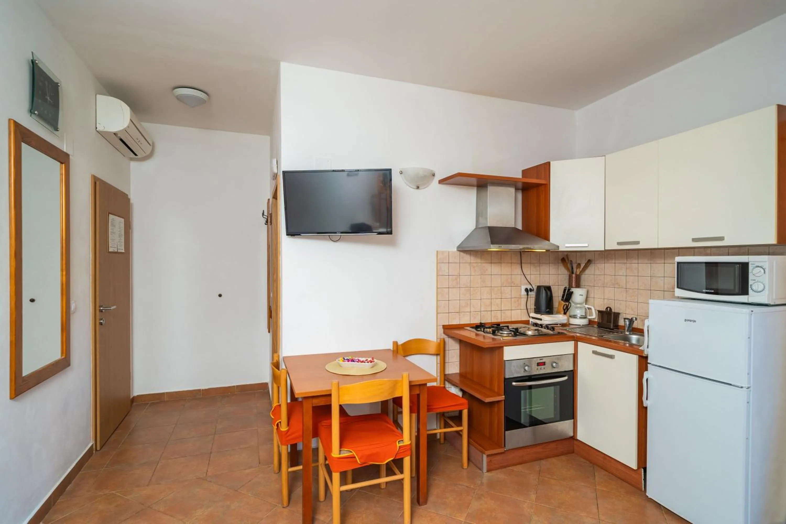 Kitchen or kitchenette in Apartments Senjo