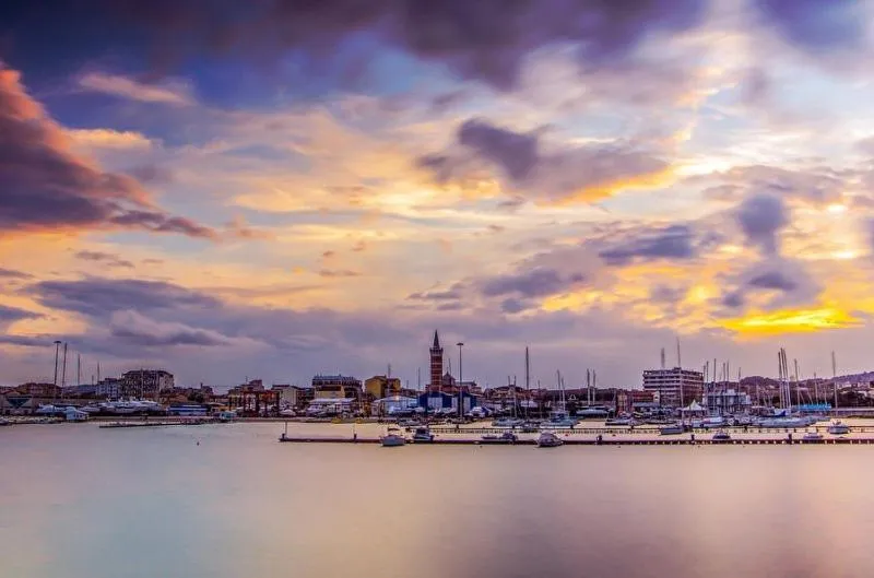 Property building in Hotel Velus