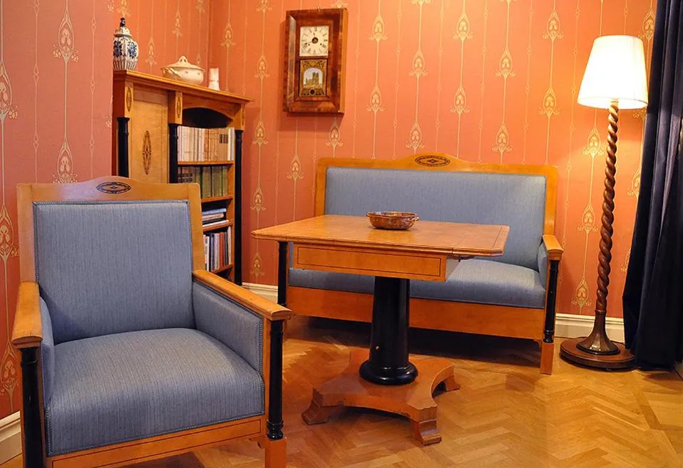 Seating area in Laholms Stadshotell