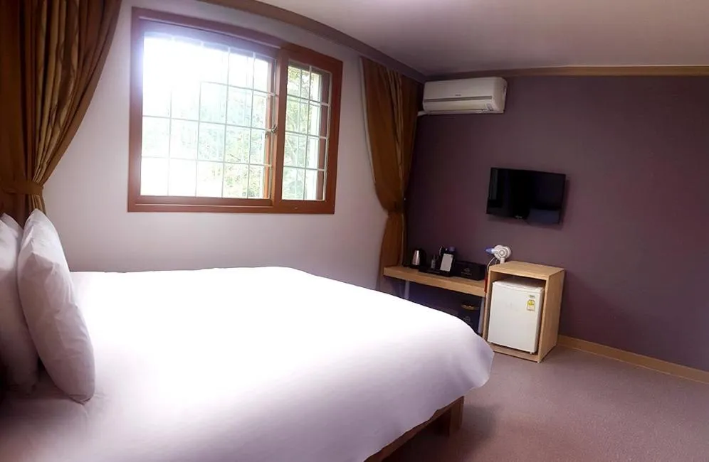 Bed in Muju Rejortel