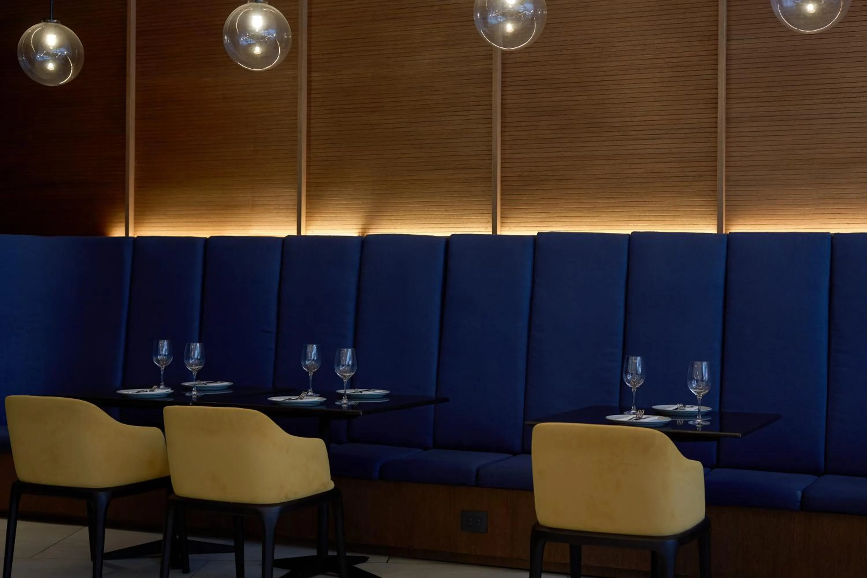 Restaurant/places to eat in Pullman Lima San Isidro