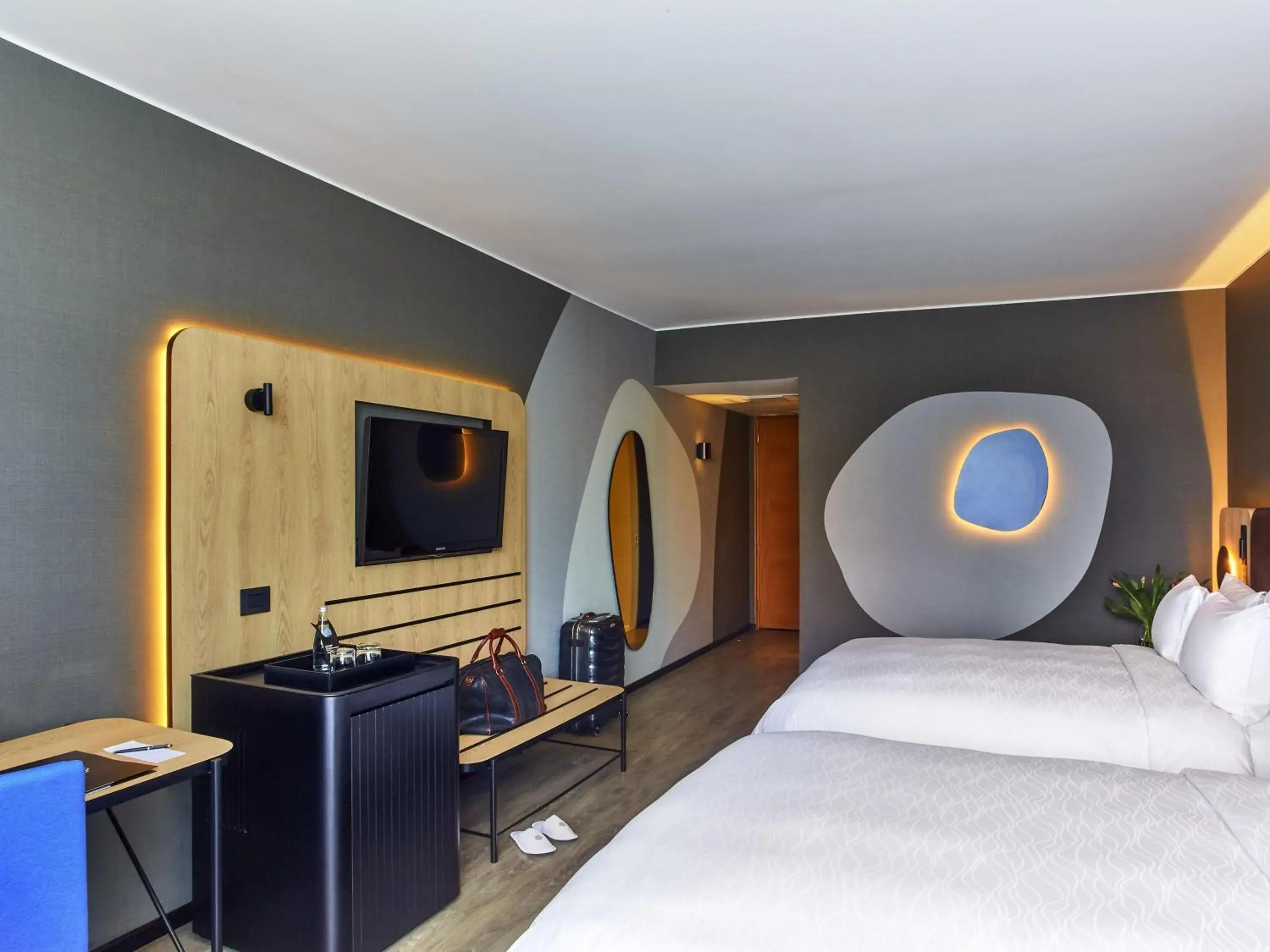 Deluxe Queen Room with Two Queen Beds in Pullman Lima San Isidro Deluxe Queen Room with Two Queen Beds in Pullman Lima San Isidro